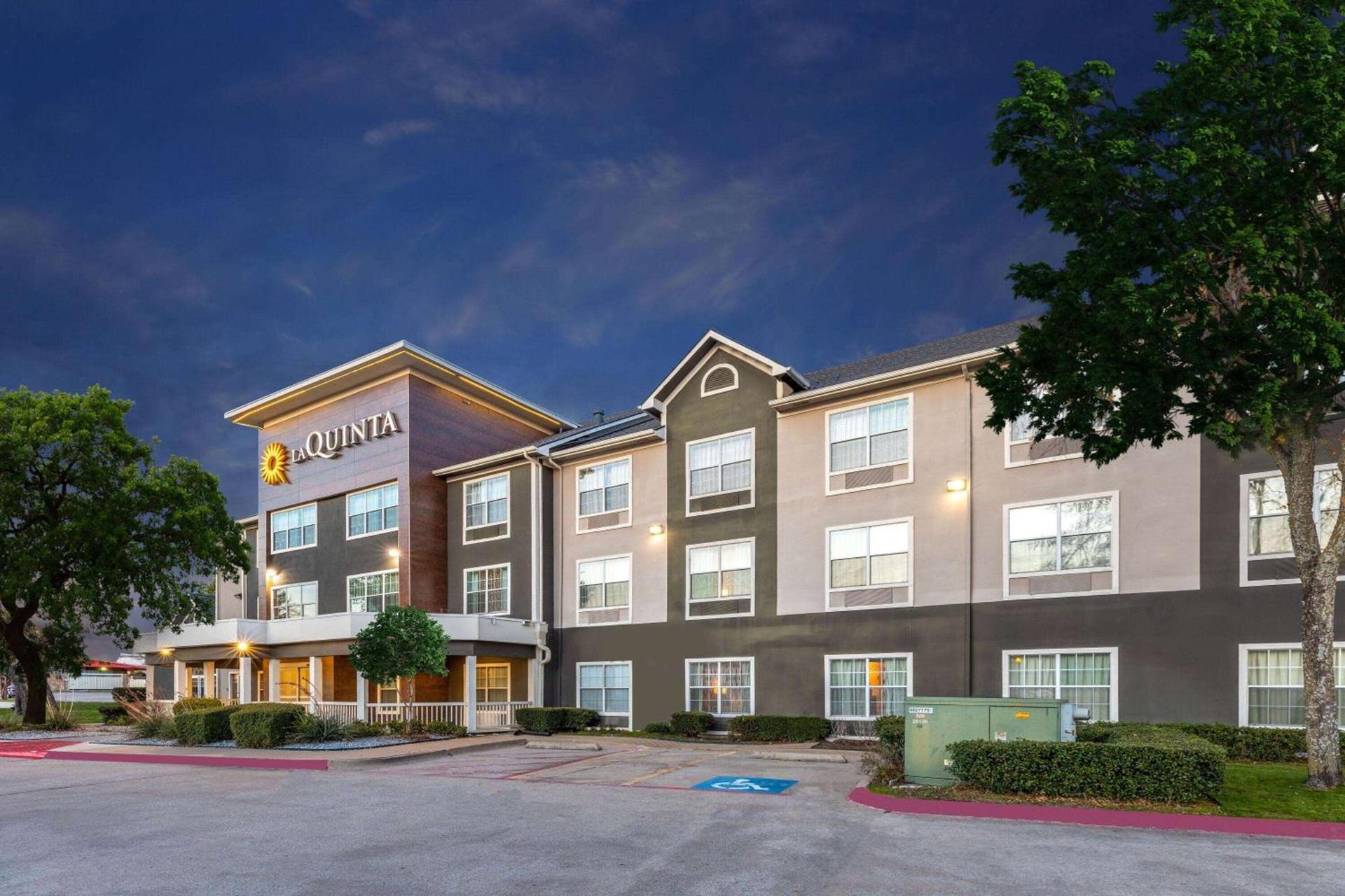 La Quinta by Wyndham Rockwall photo 3