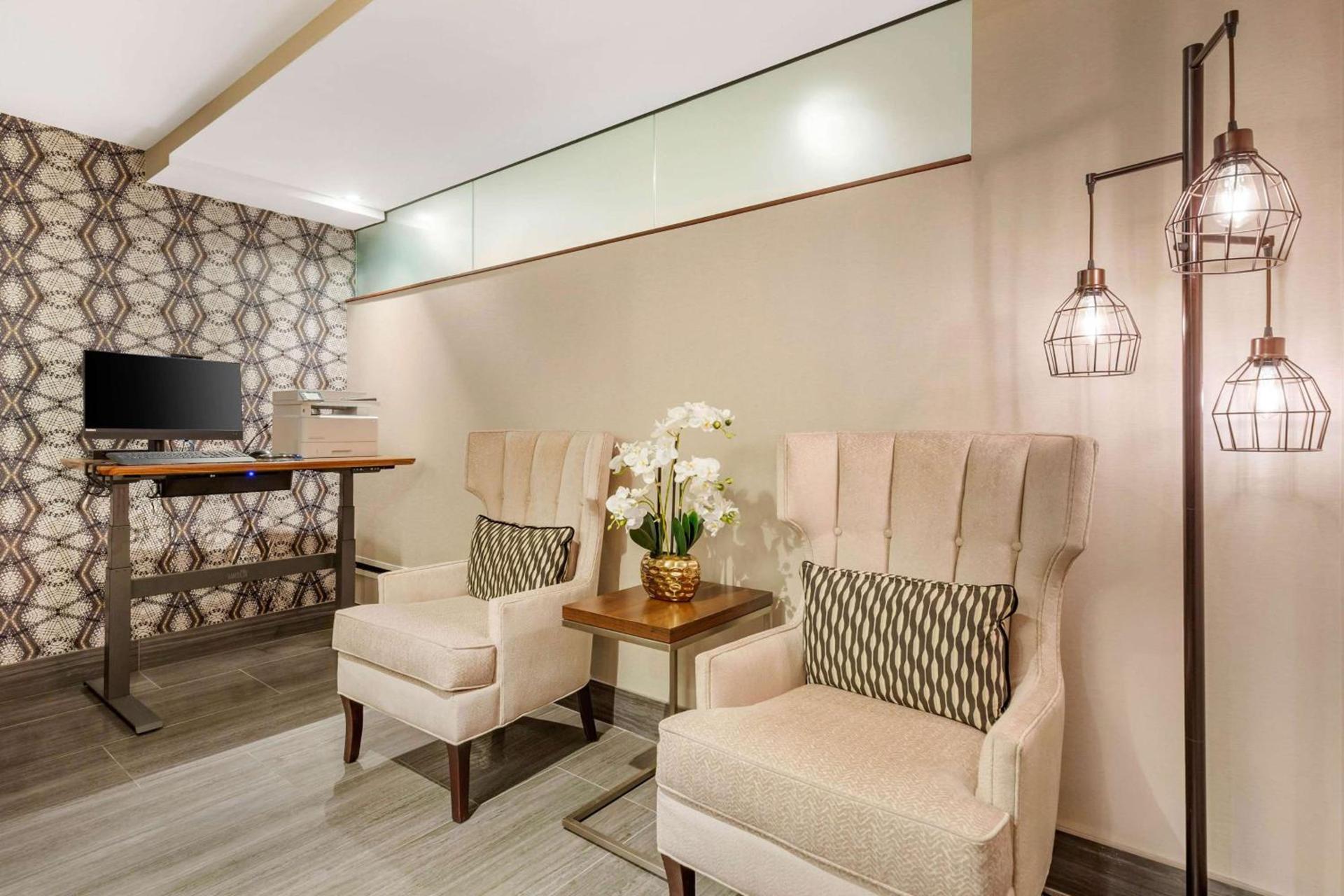 Hilton Club The District Washington DC photo 25