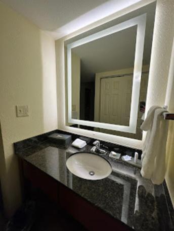 Wingate by Wyndham Valdosta/Moody AFB photo 47