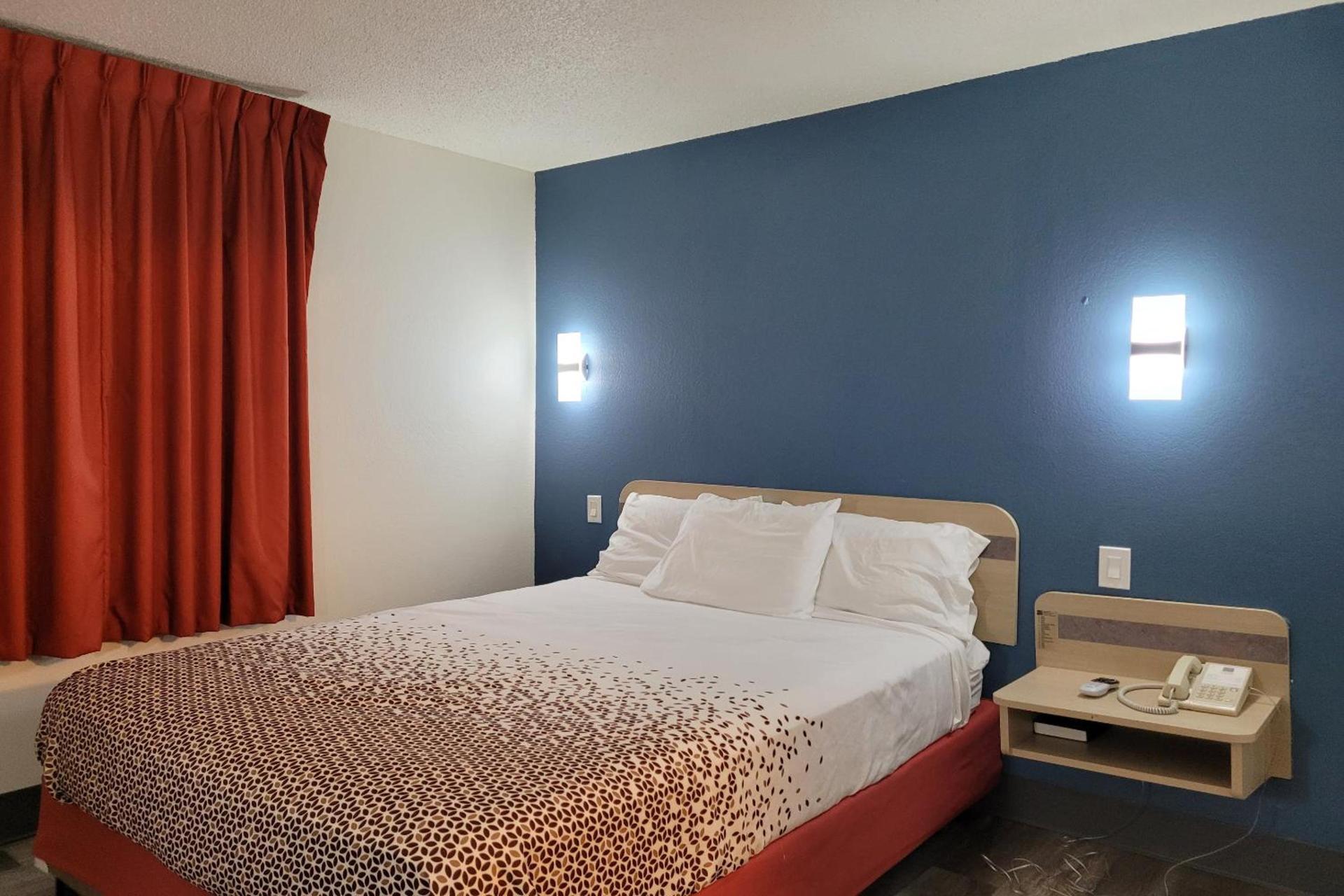 Modern Stay 39 Lakeview By OYO Minonk photo 50