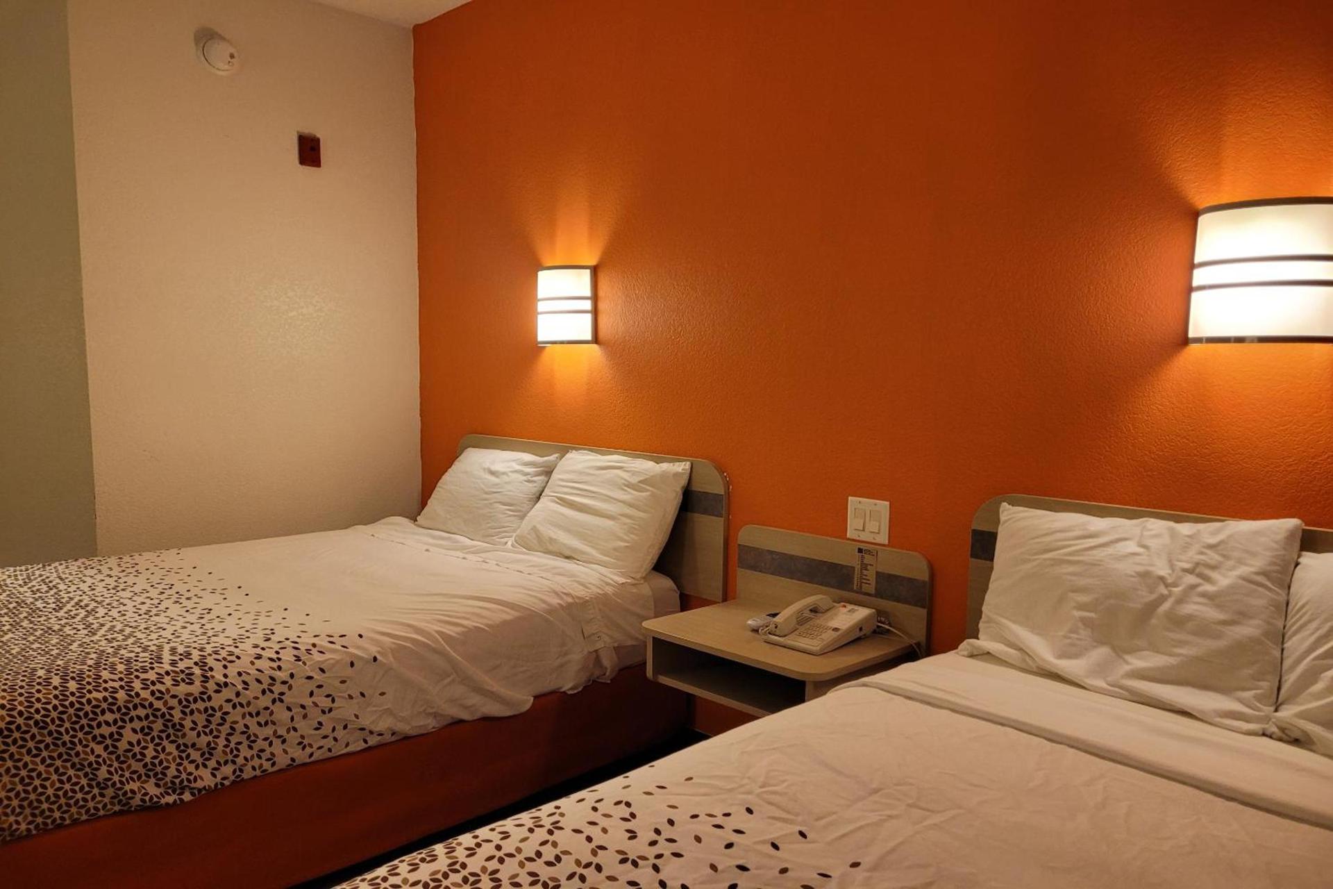 Modern Stay 39 Lakeview By OYO Minonk photo 72