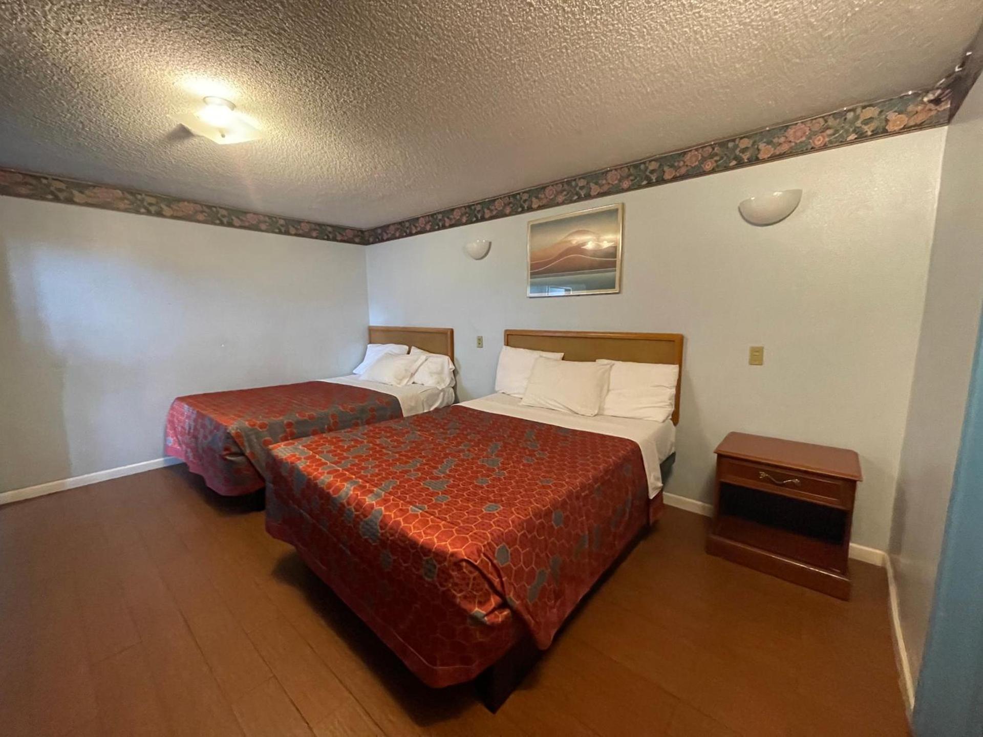 Chester Inn Motel photo 8