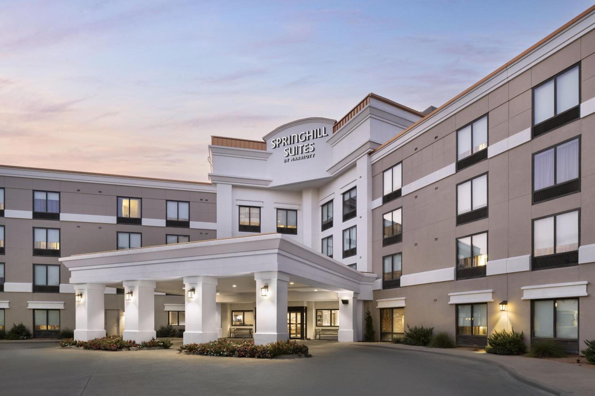 SpringHill Suites Fort Worth University photo 1