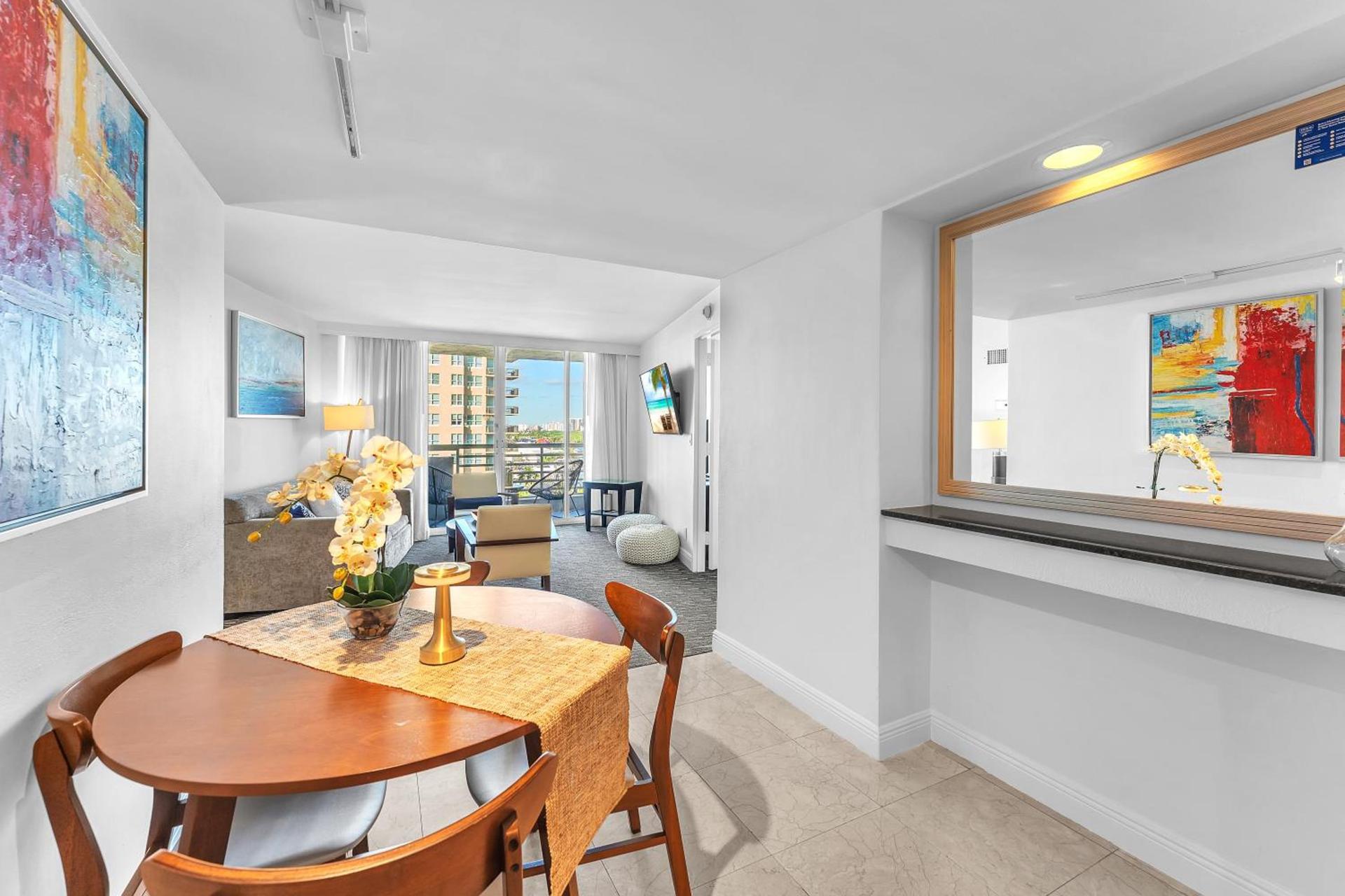 Eternal Sunrise Suite photo 14