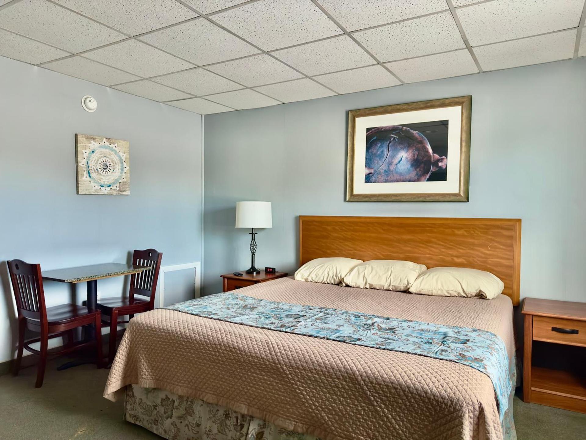 Colonial Valley Motel photo 35