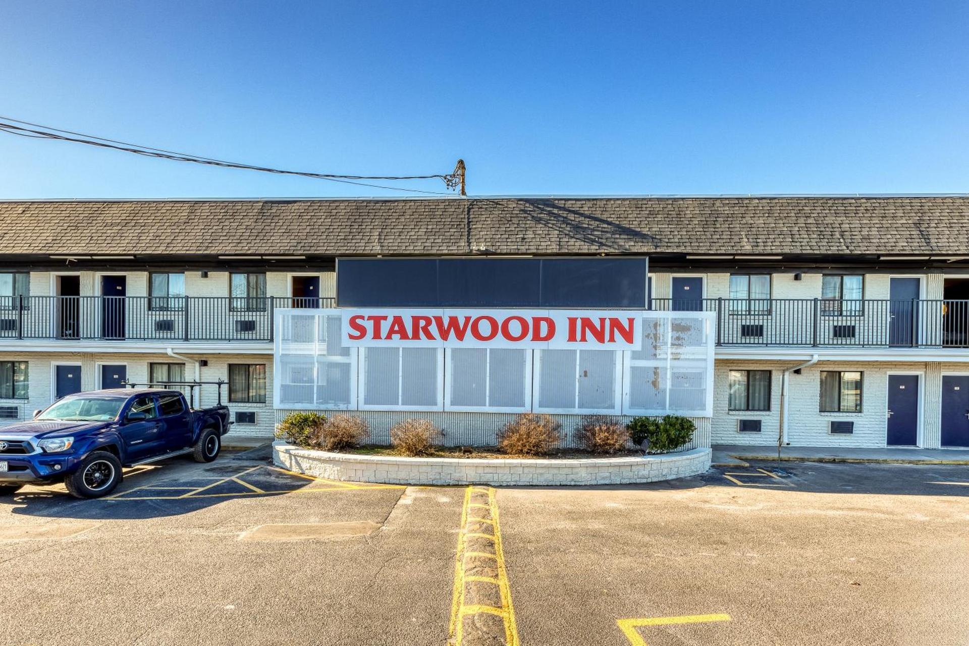 The SkyBreeze Inn photo 31