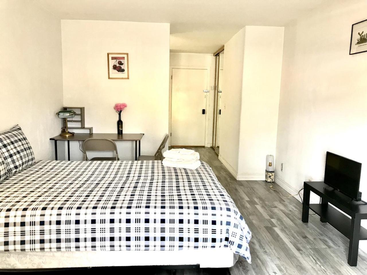 Super bedroom with private bathroom 5 photo 16