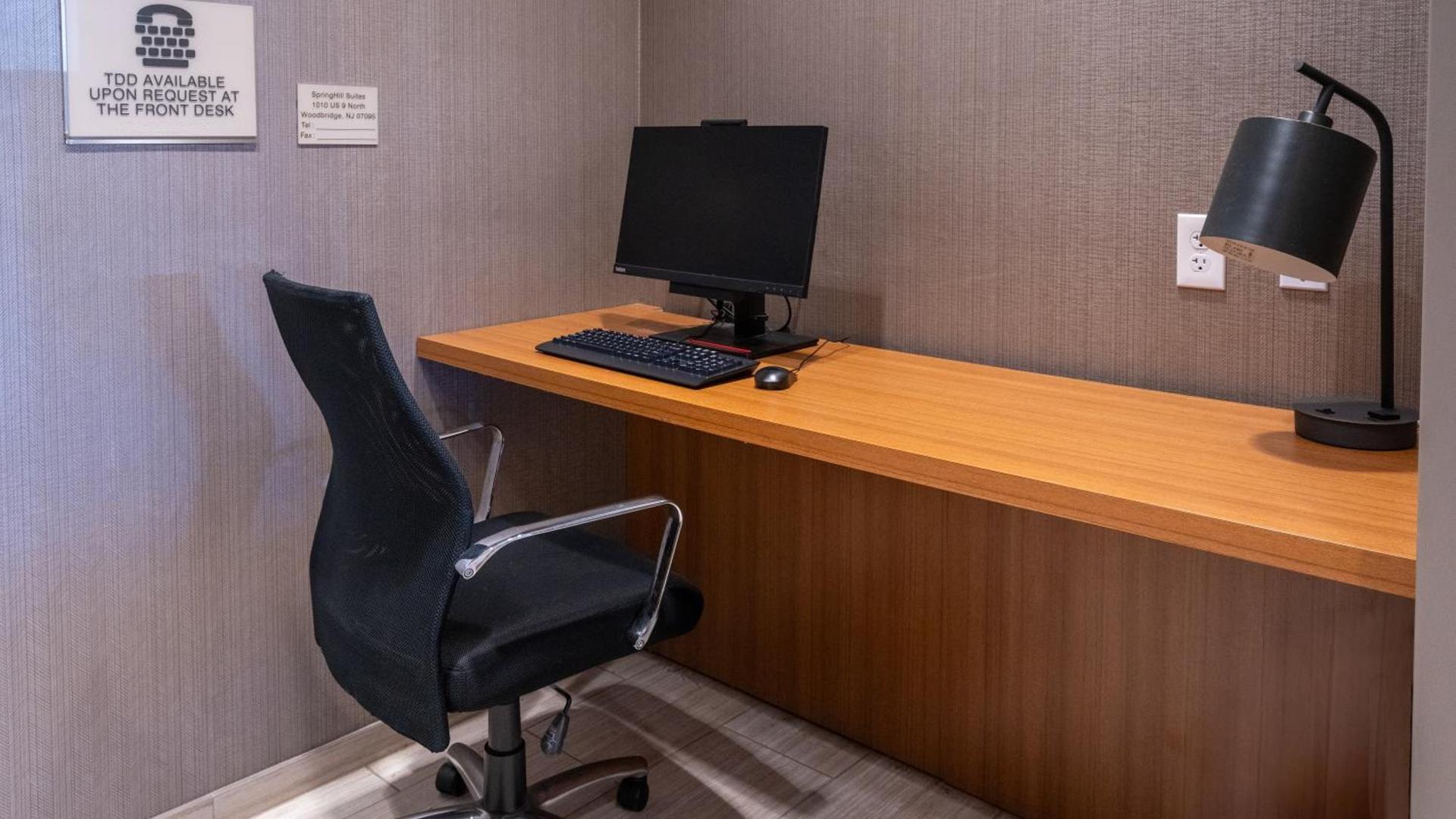 SpringHill Suites by Marriott Woodbridge photo 19
