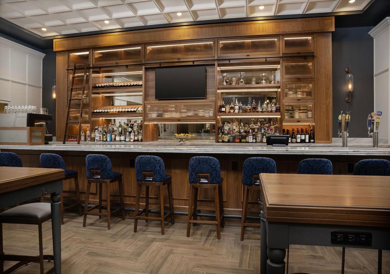 Hotel Indigo Baltimore Downtown by IHG photo 11