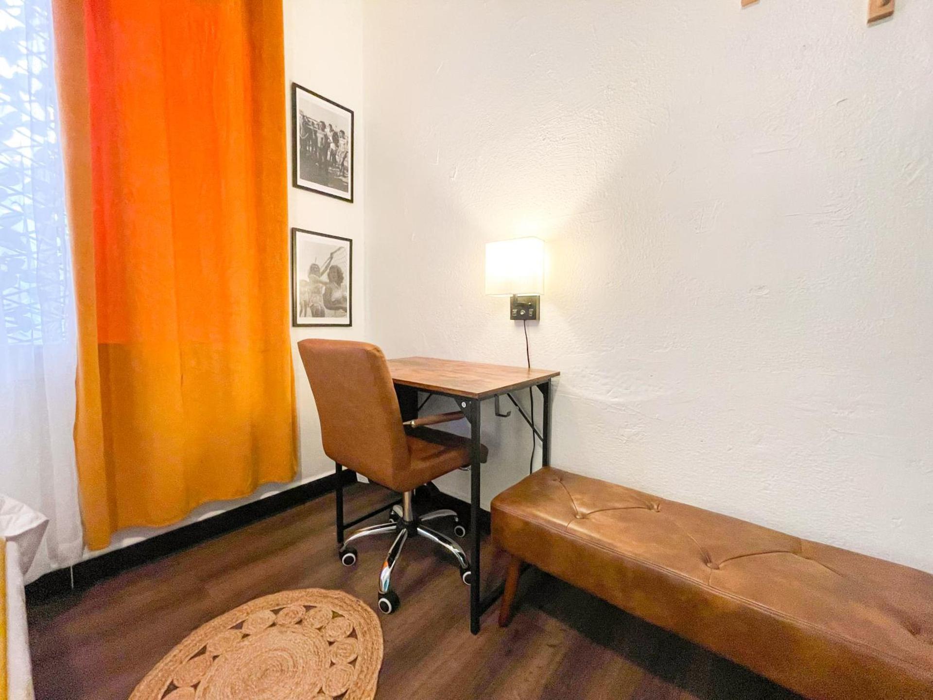 ITH San Diego Mission Beach Backpacker Hostel photo 31