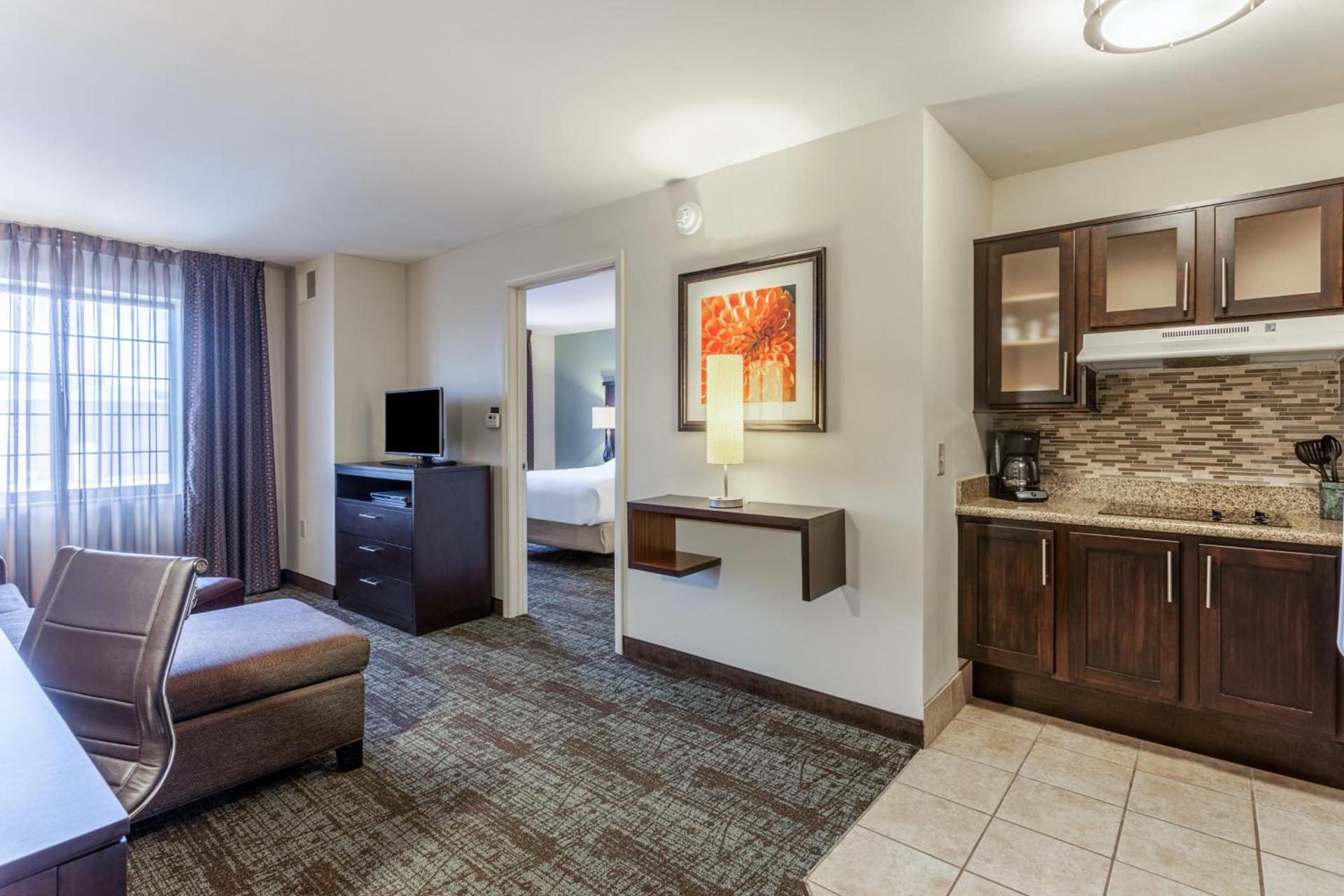 Staybridge Suites Davenport by IHG photo 51