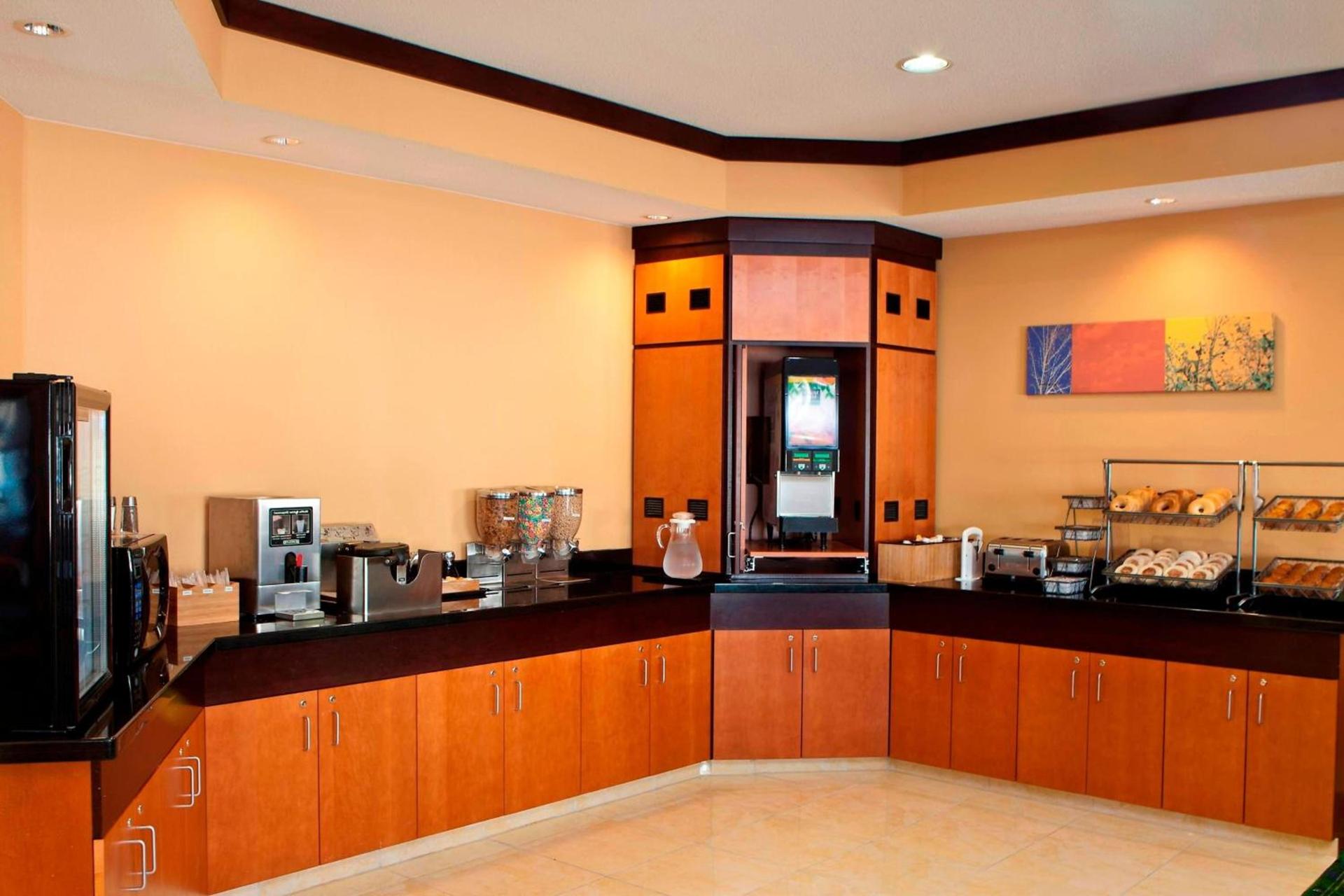 Fairfield Inn & Suites Joliet North/Plainfield photo 10