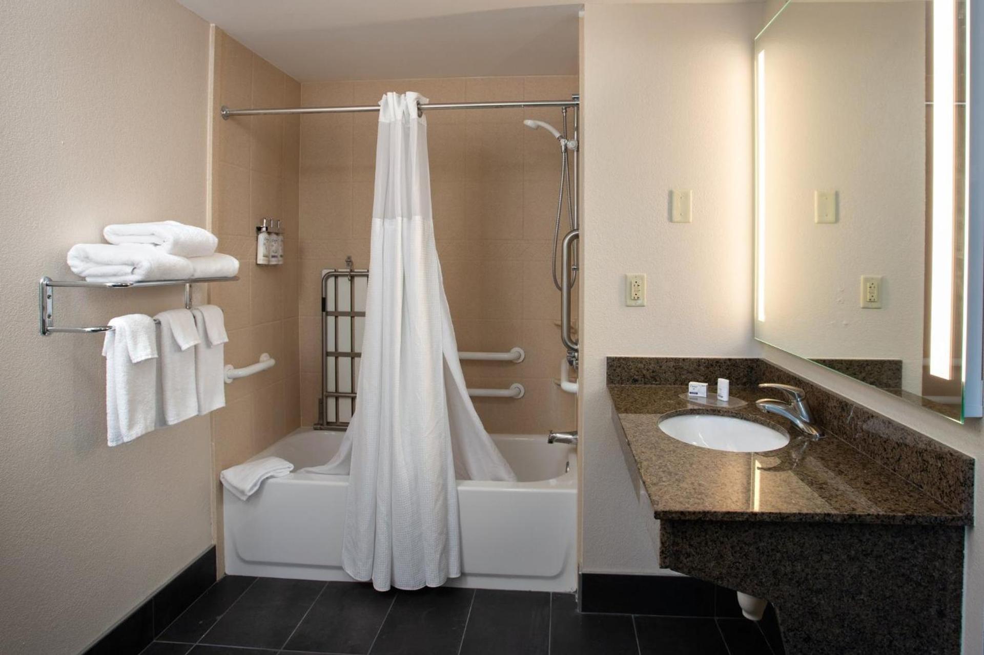Staybridge Suites Buffalo by IHG photo 38