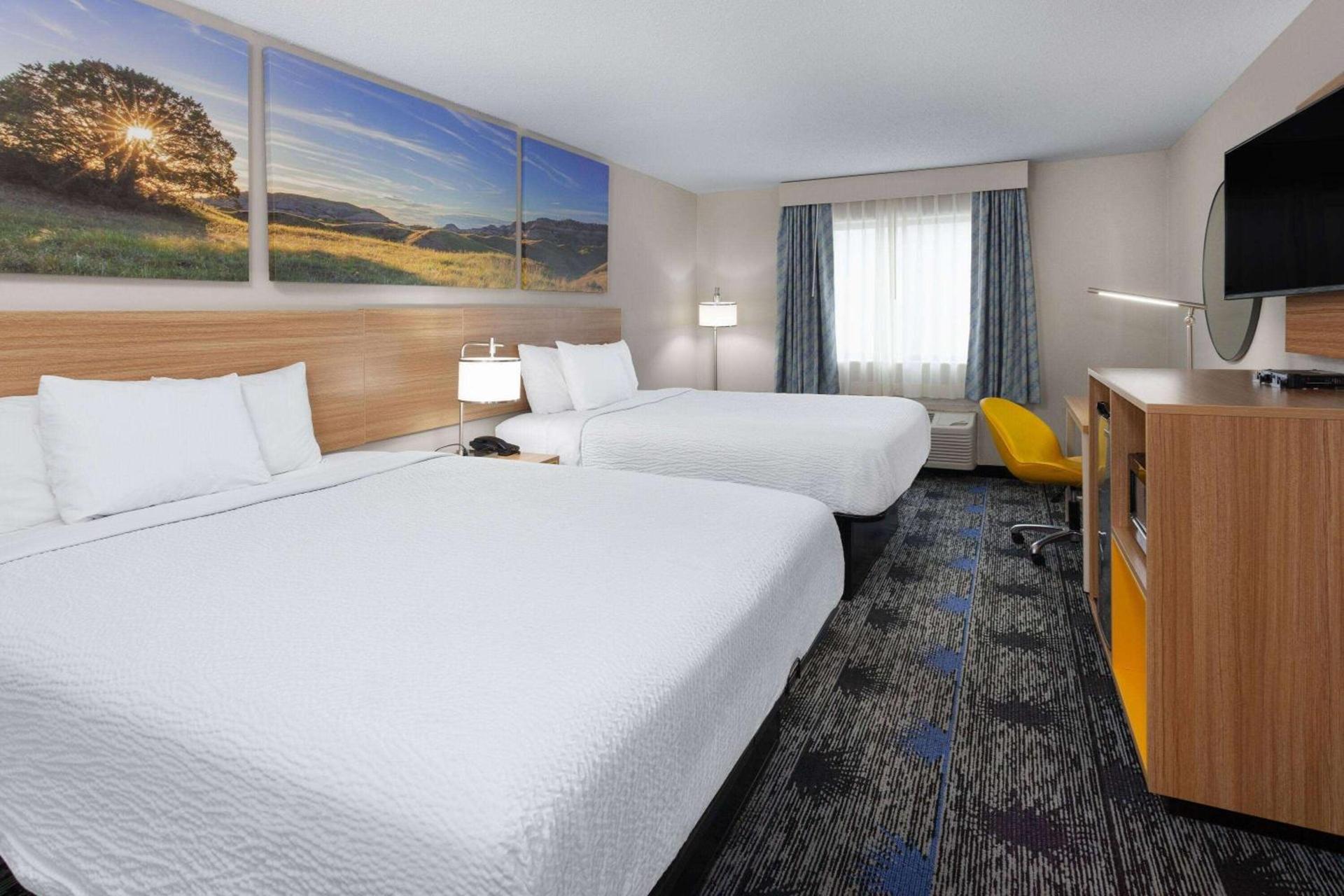 Days Inn by Wyndham Wooster photo 16