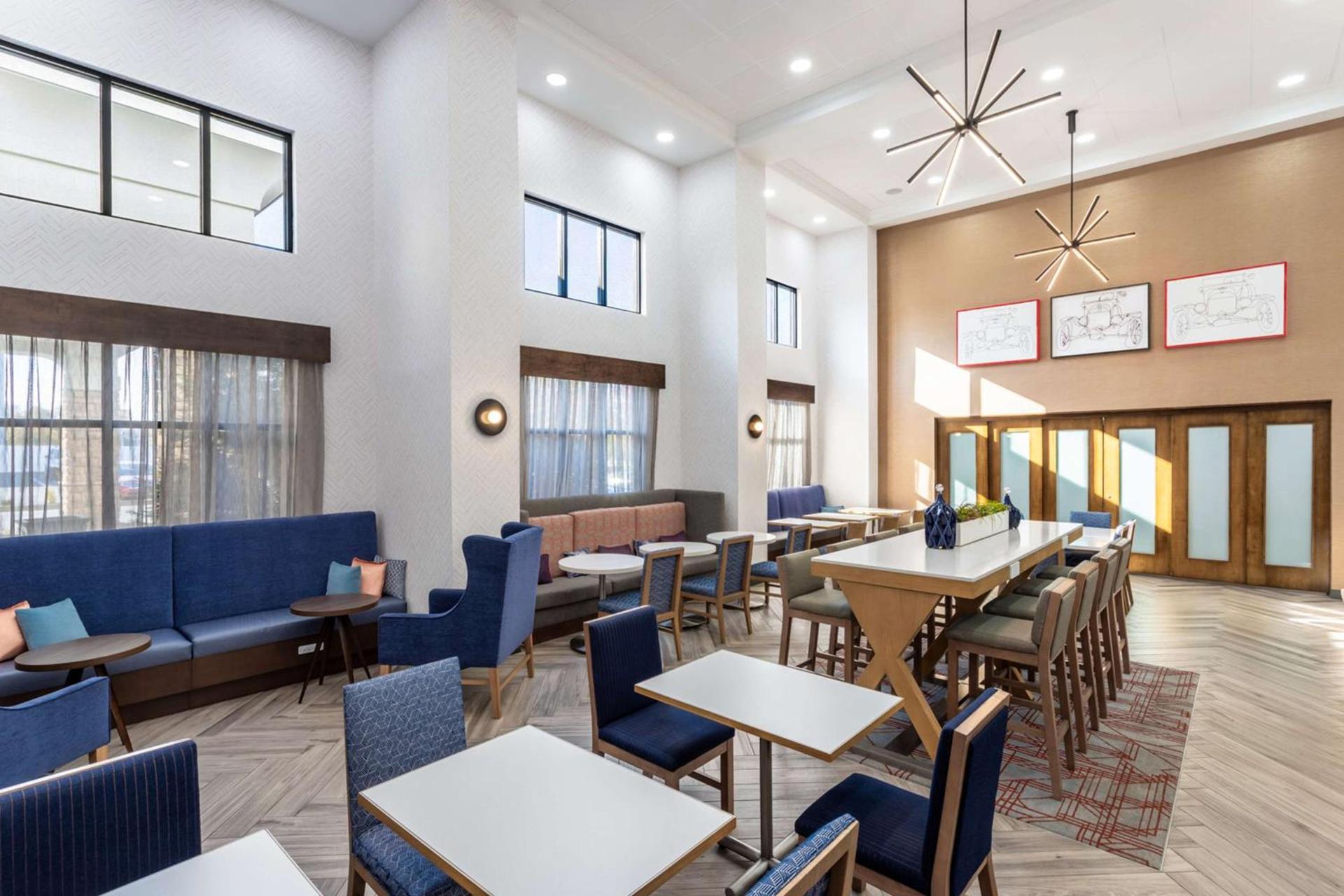 Hampton Inn & Suites Richmond photo 8