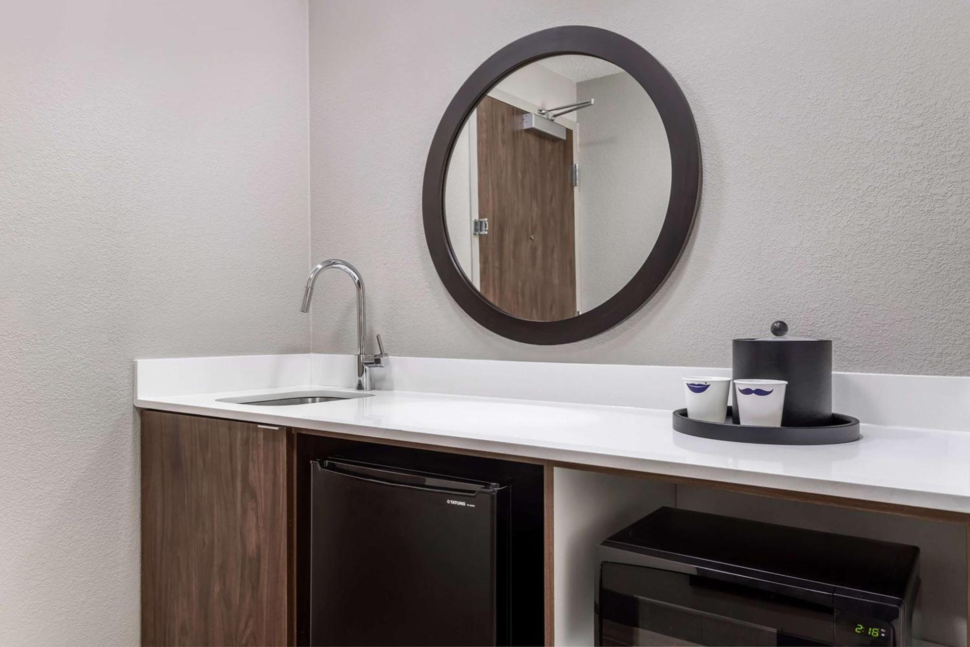 Hampton Inn & Suites Richmond photo 27