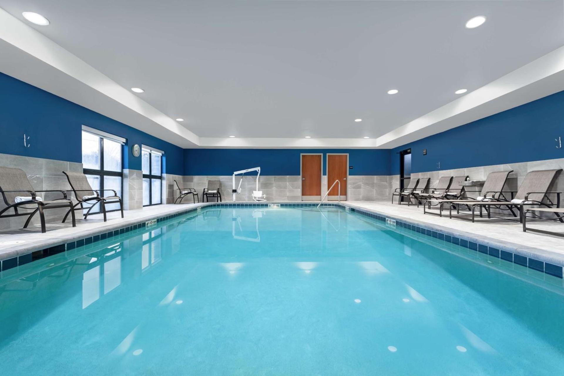 Hampton Inn & Suites Richmond photo 32