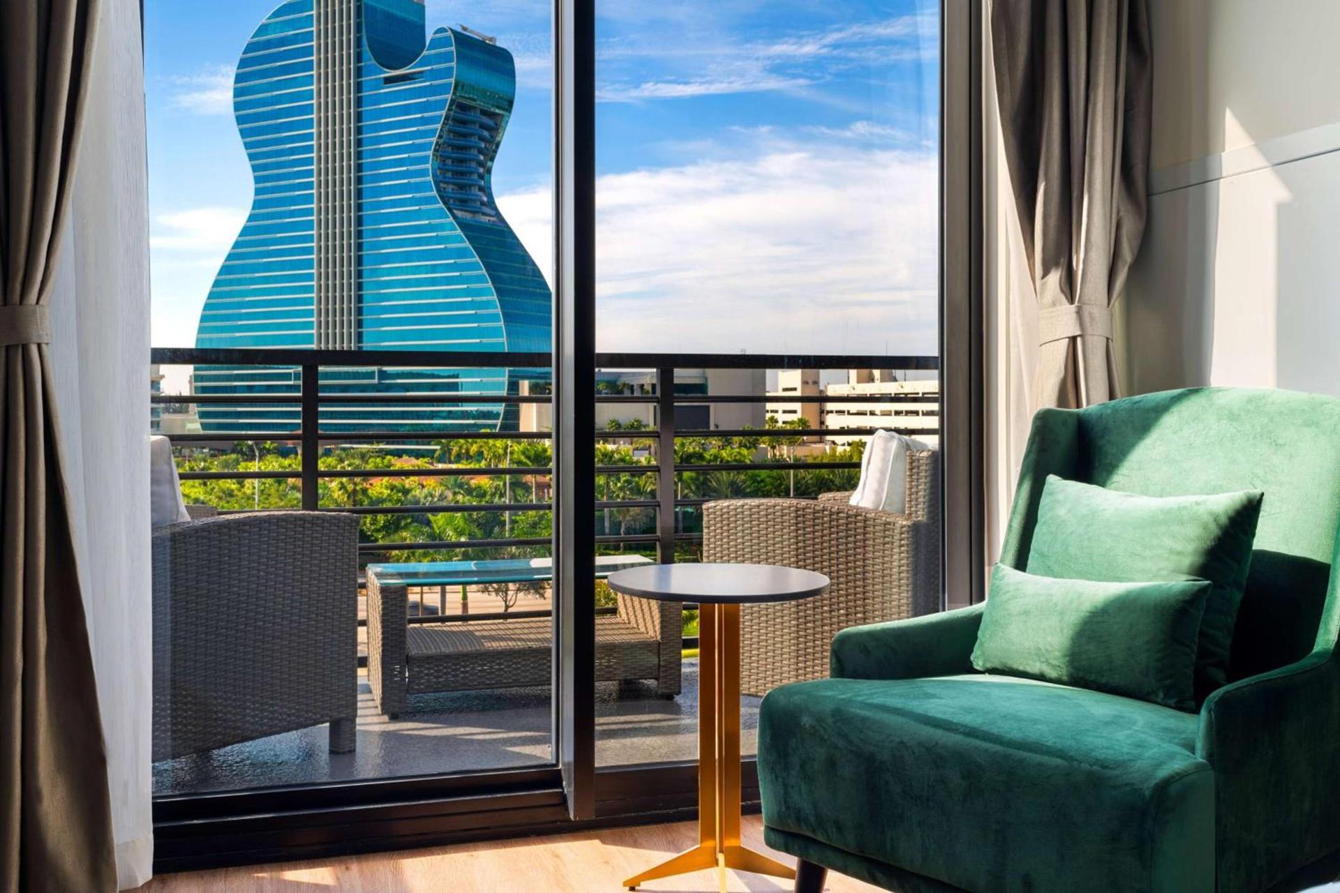 Dolce by Wyndham Hollywood photo 32