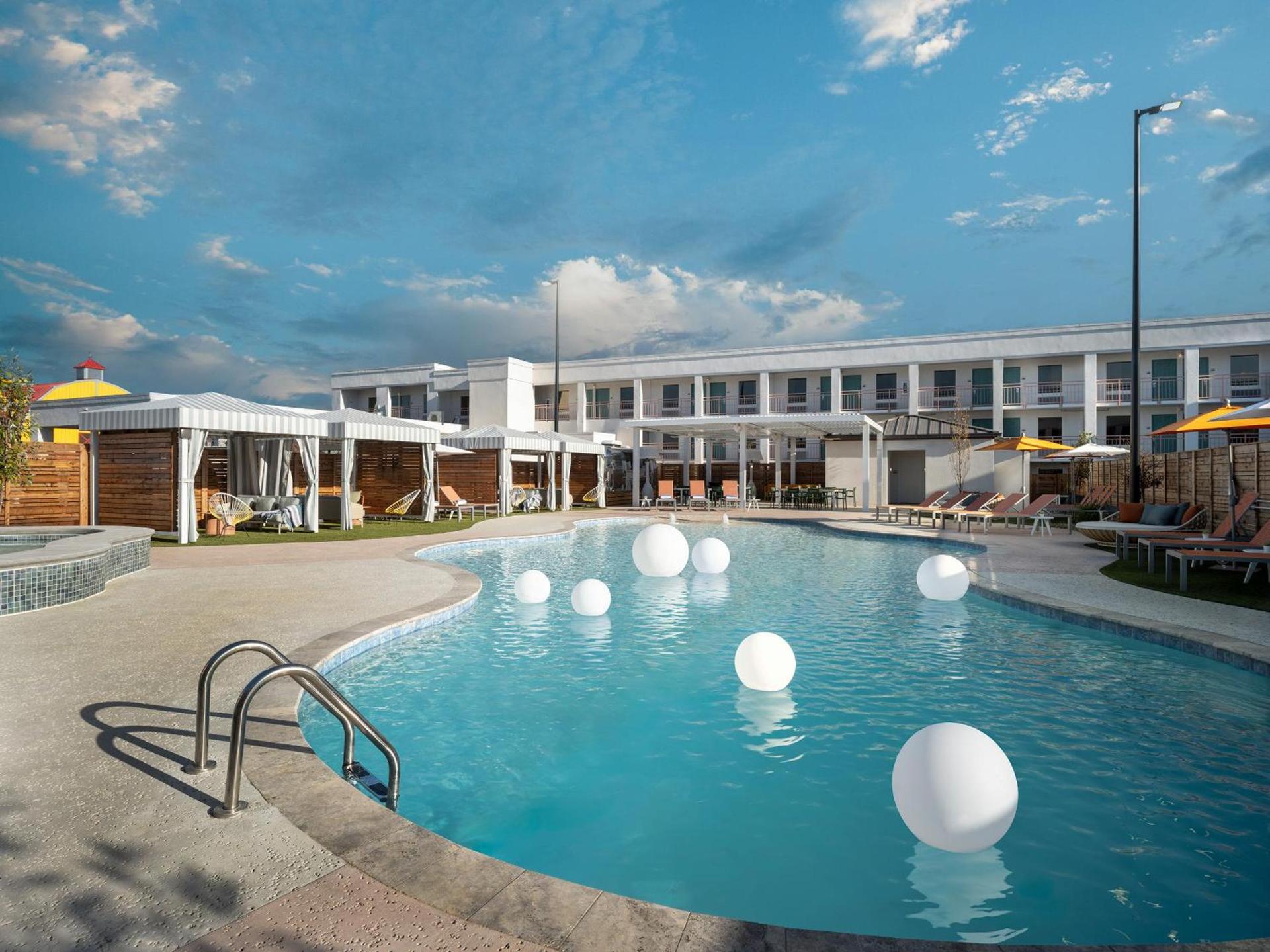 The Wayback, Pigeon Forge, A Tribute Portfolio Hotel photo 2