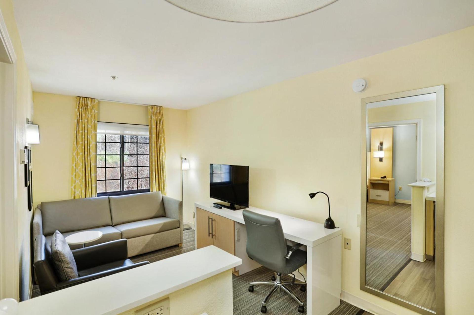 Staybridge Suites Columbia - Baltimore by IHG photo 43