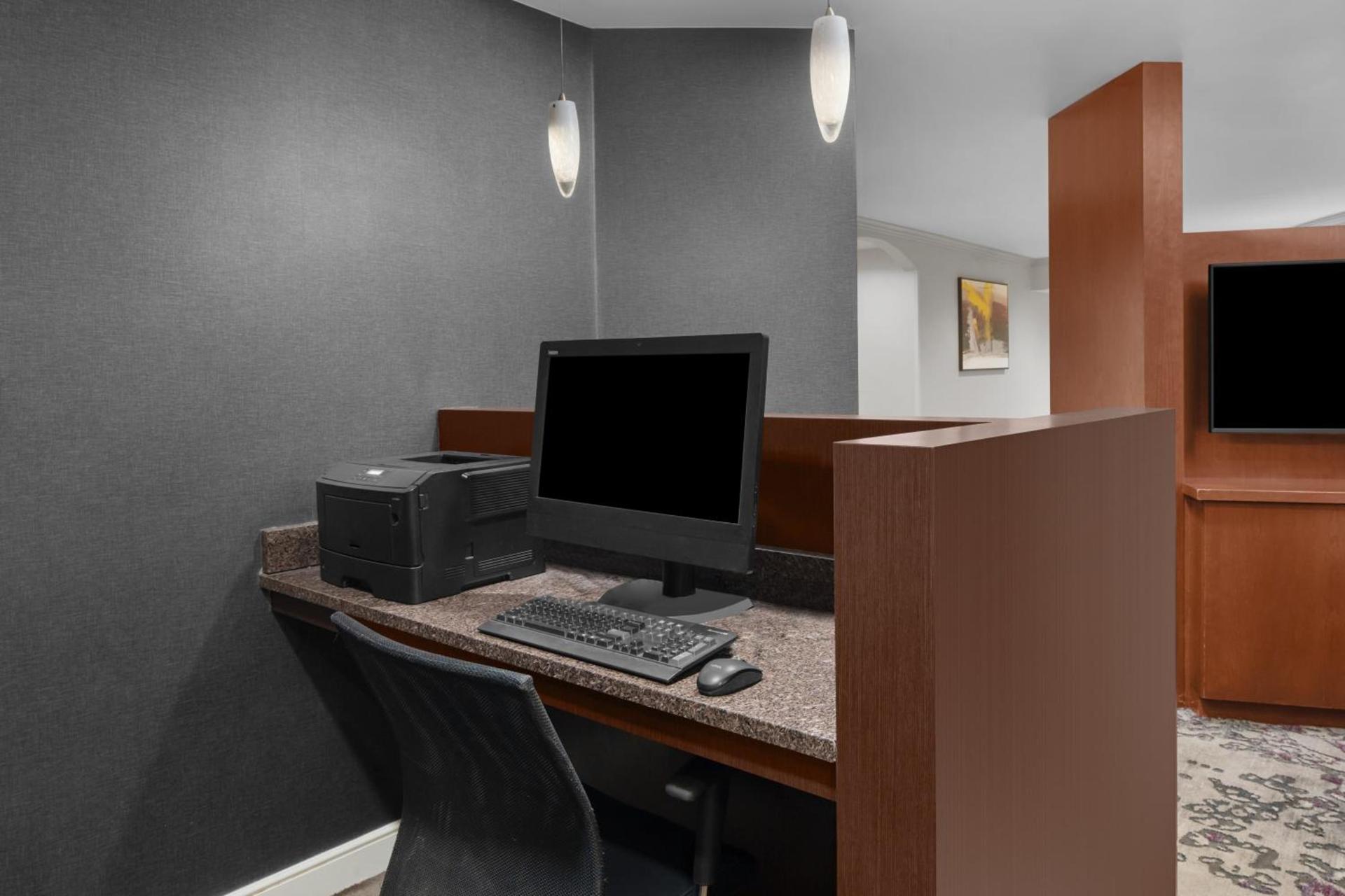 Residence Inn East Rutherford Meadowlands photo 6