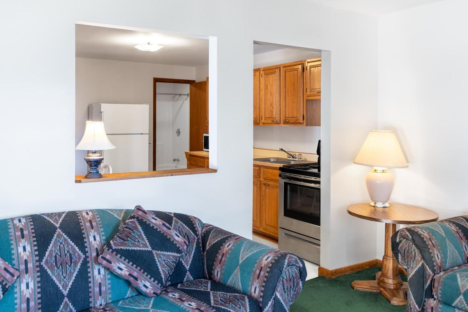 Sara Placid Inn & Suites photo 23
