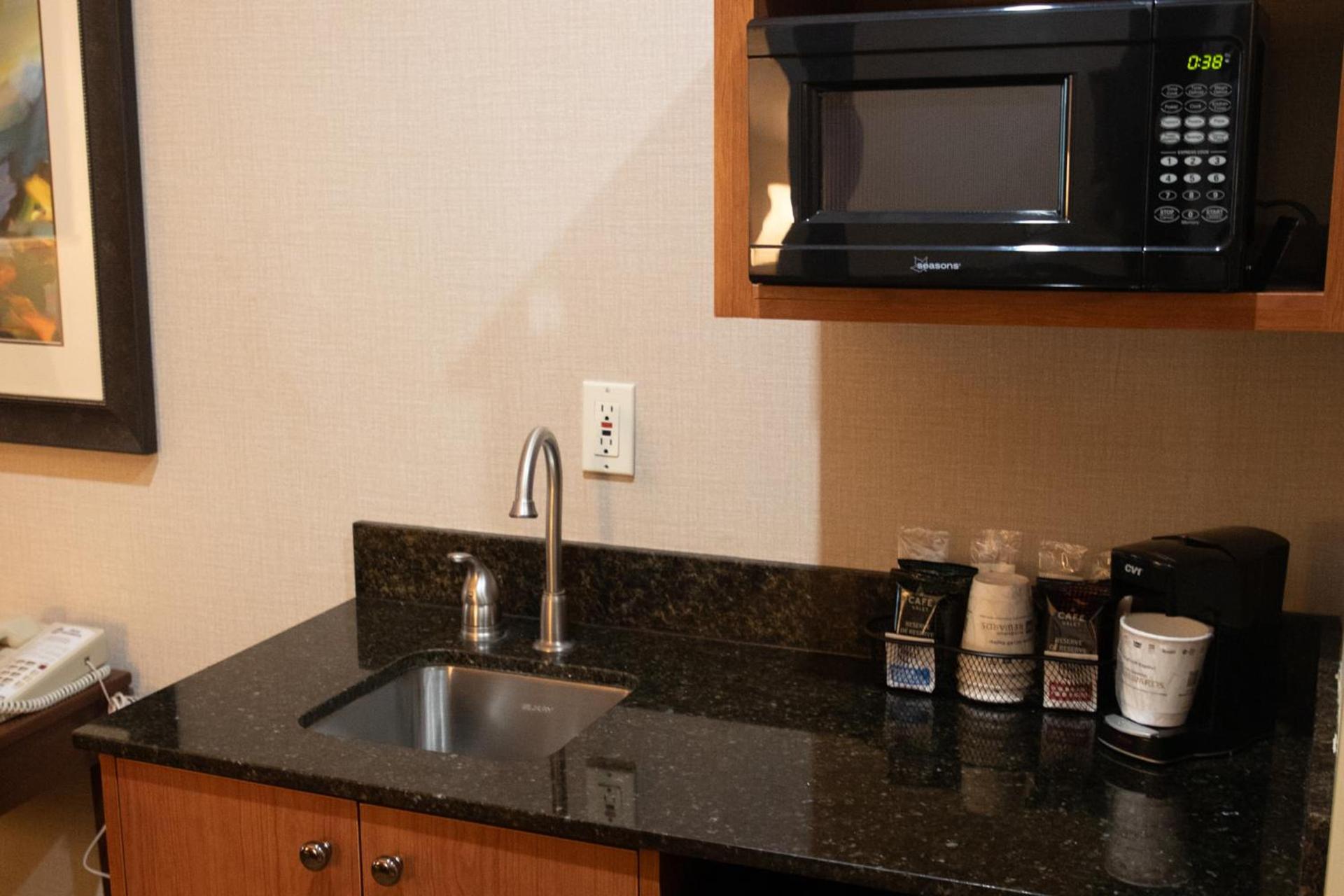 Best Western University Inn and Suites photo 32