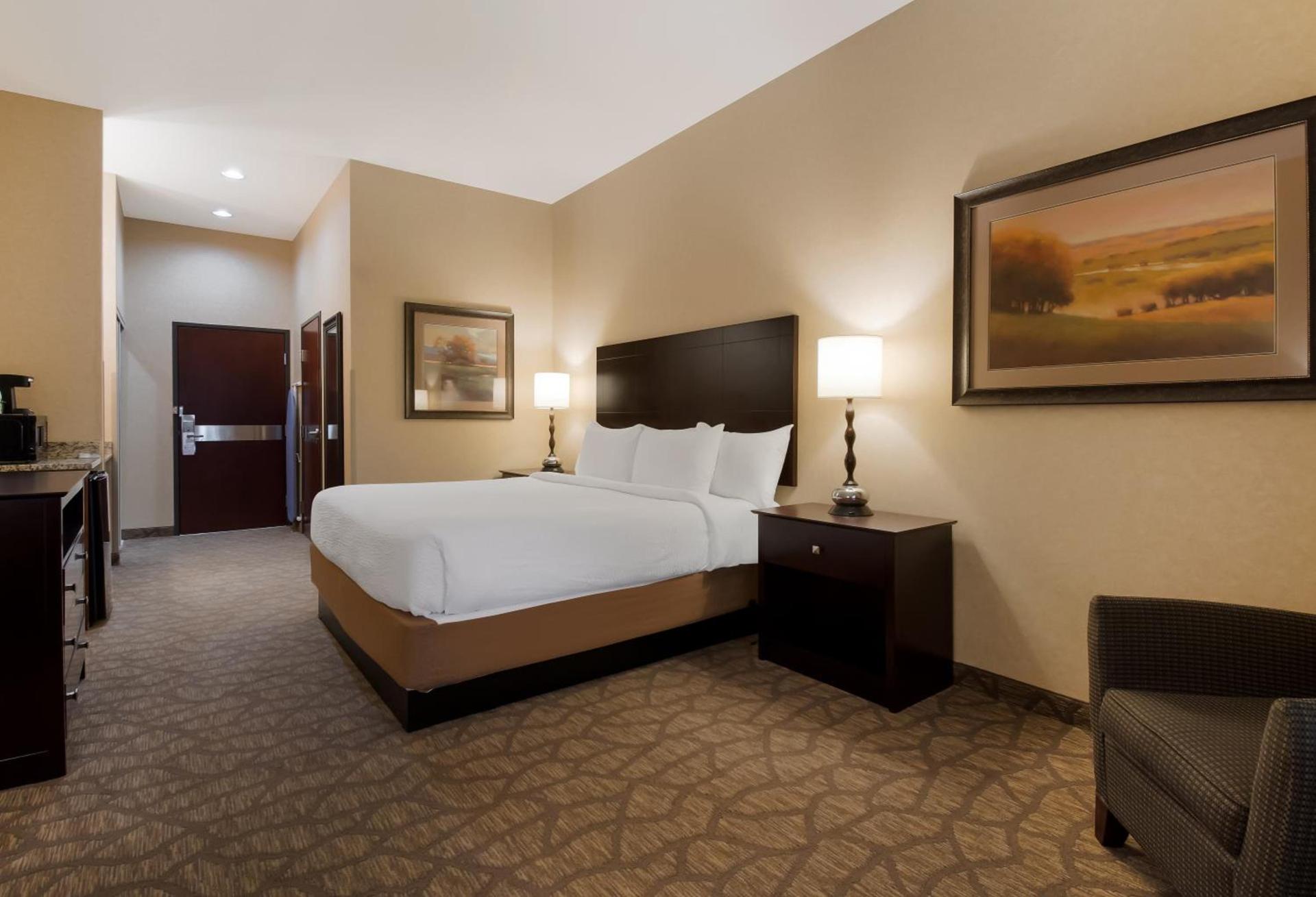 Best Western University Inn and Suites photo 34