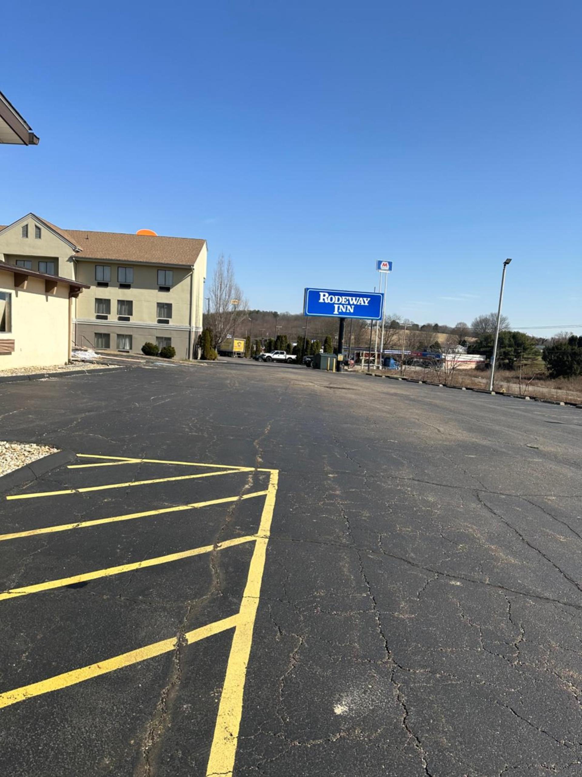 Executive Inn photo 11