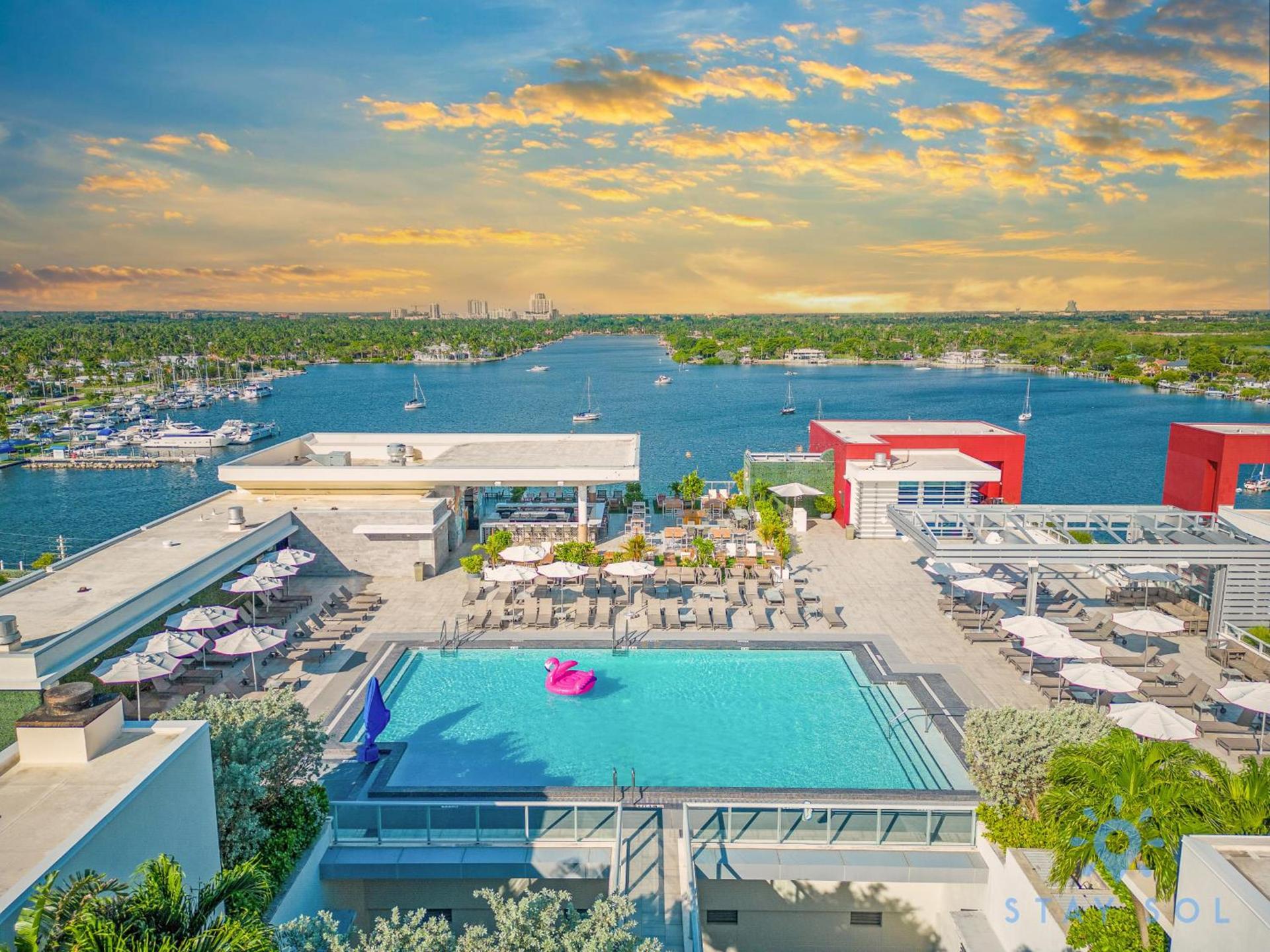 Costa Hollywood Beach photo 55