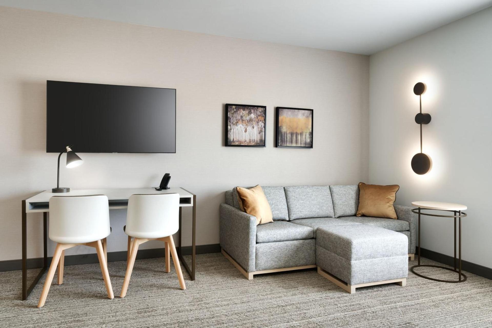 TownePlace Suites by Marriott Show Low photo 14