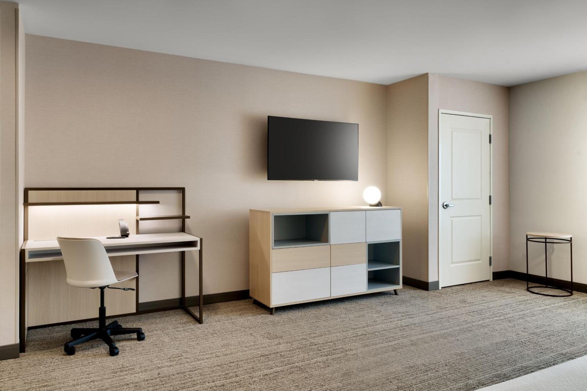 TownePlace Suites by Marriott Show Low photo 19