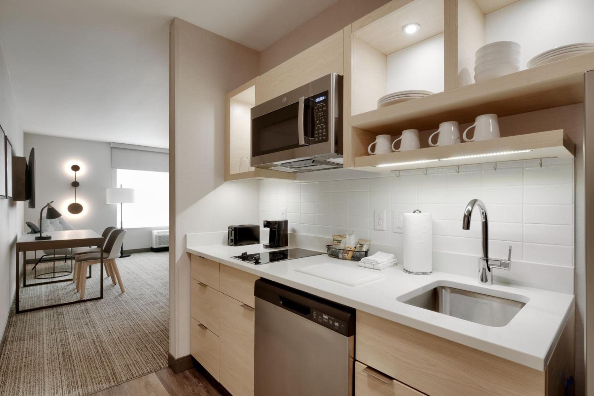 TownePlace Suites by Marriott Show Low photo 22