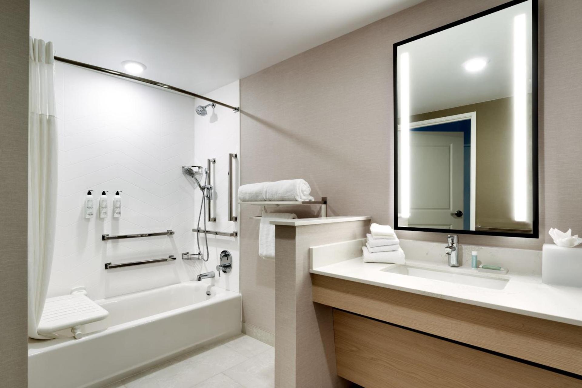 TownePlace Suites by Marriott Show Low photo 31