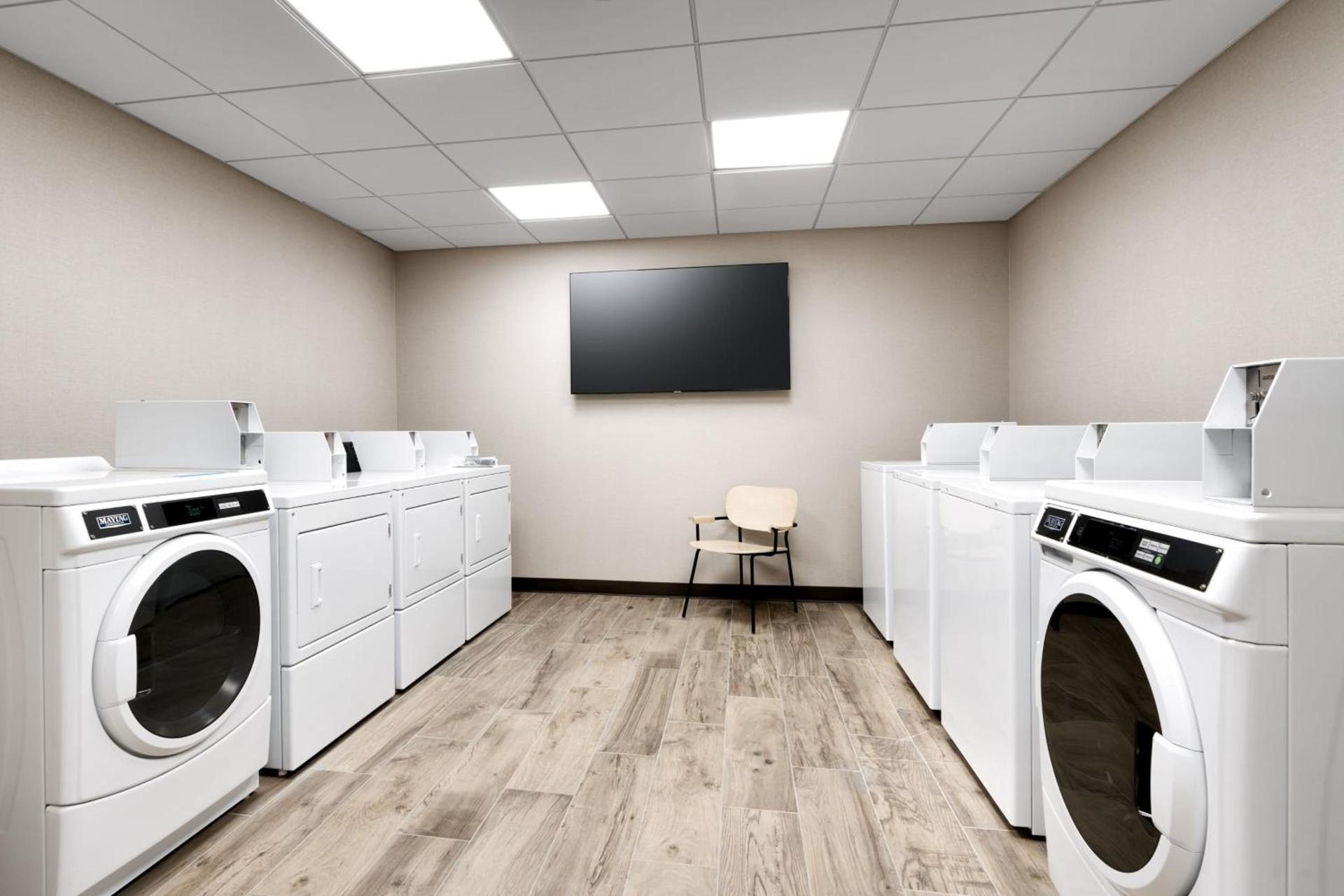 TownePlace Suites by Marriott Show Low photo 40