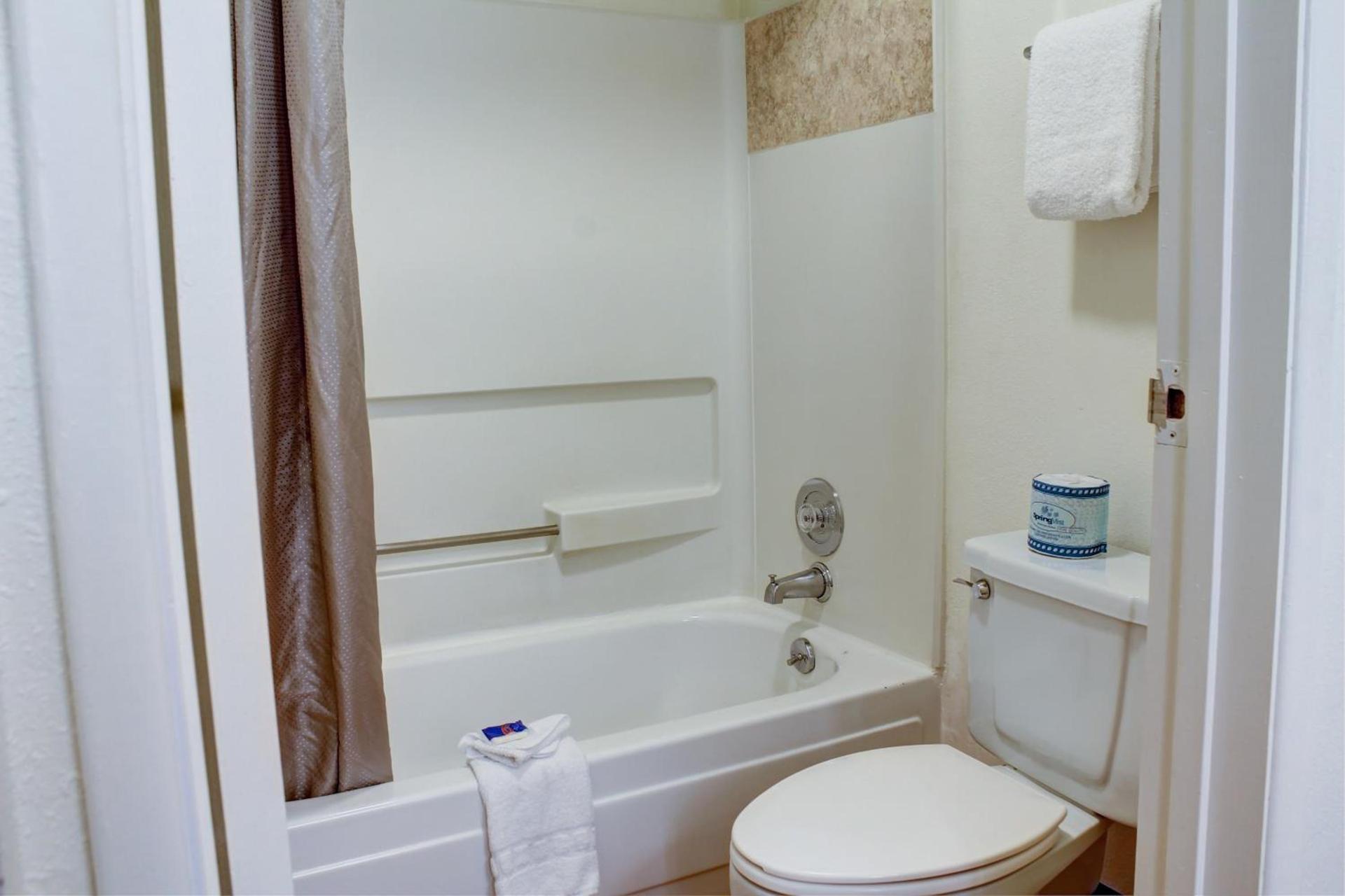 Motel 6-Bishop, CA photo 53