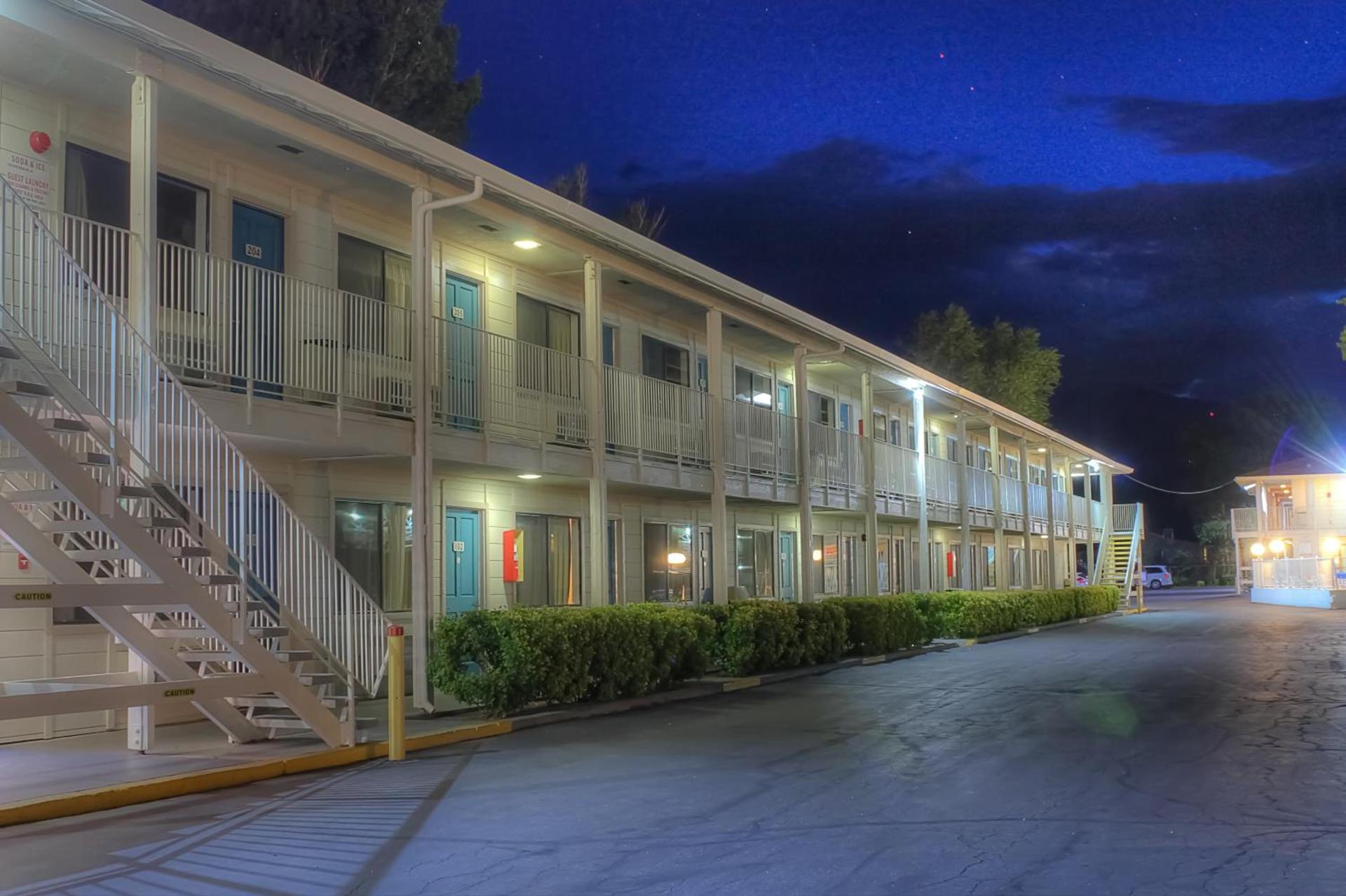 Motel 6-Bishop, CA photo 32