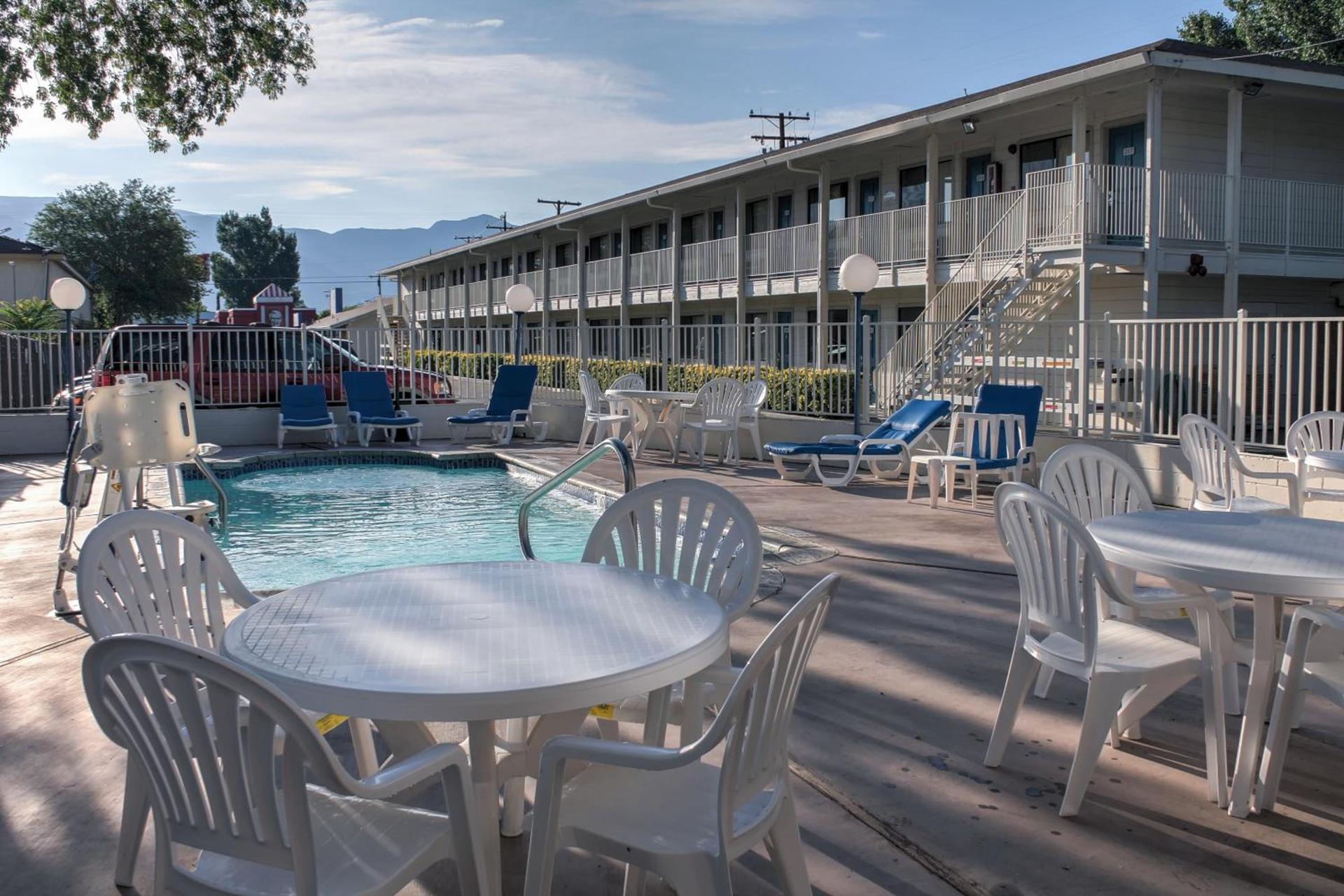 Motel 6-Bishop, CA photo 44