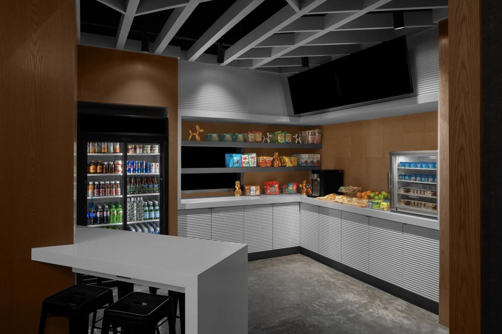 Aloft by Marriott New York Chelsea photo 57