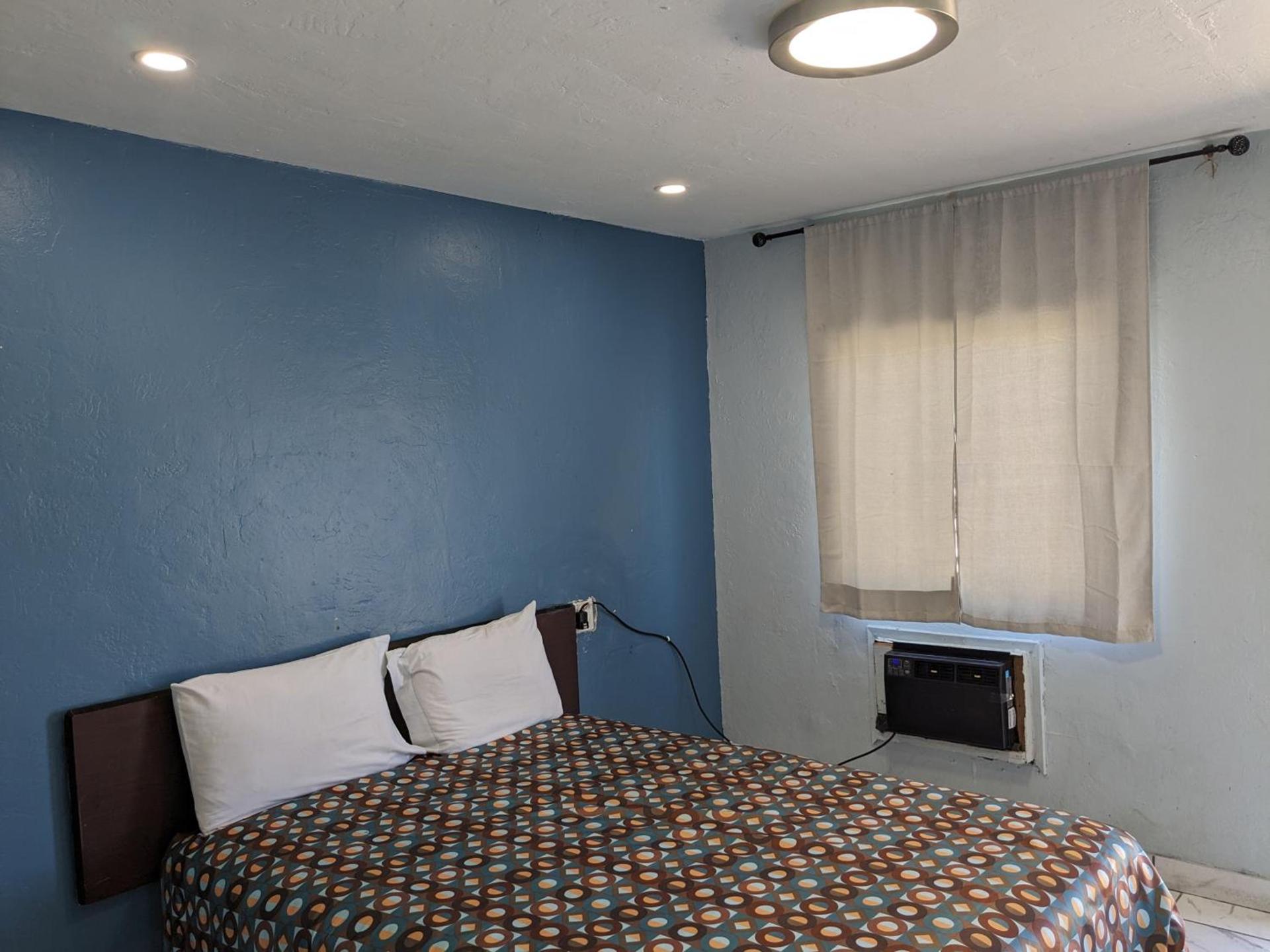 Green spot motel photo 7