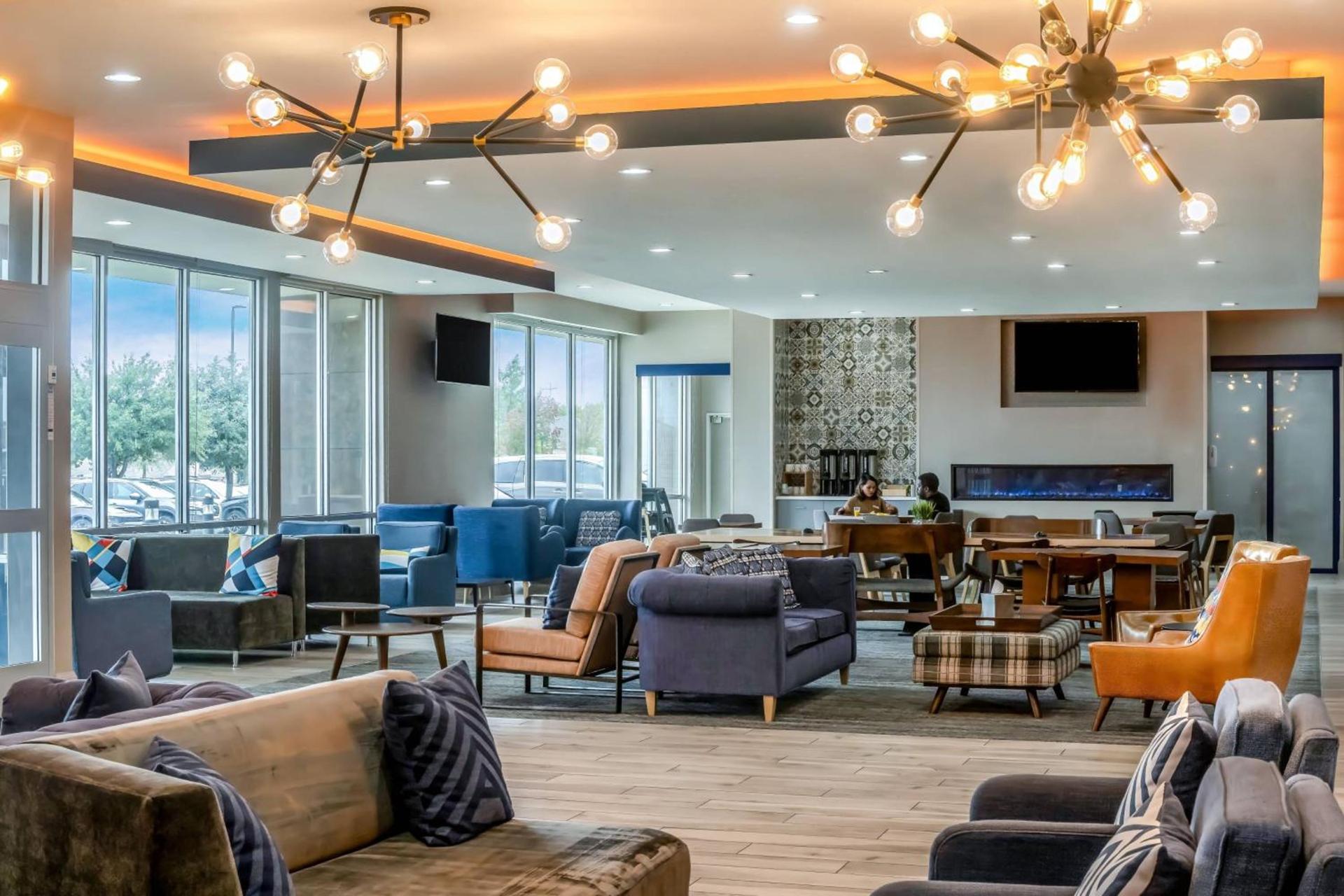 Four Points by Sheraton Plano photo 59
