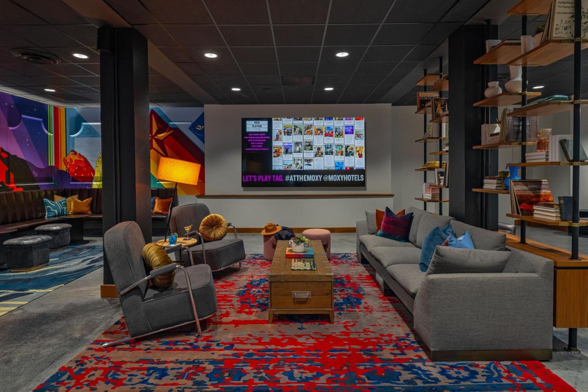 Moxy Phoenix Downtown photo 18