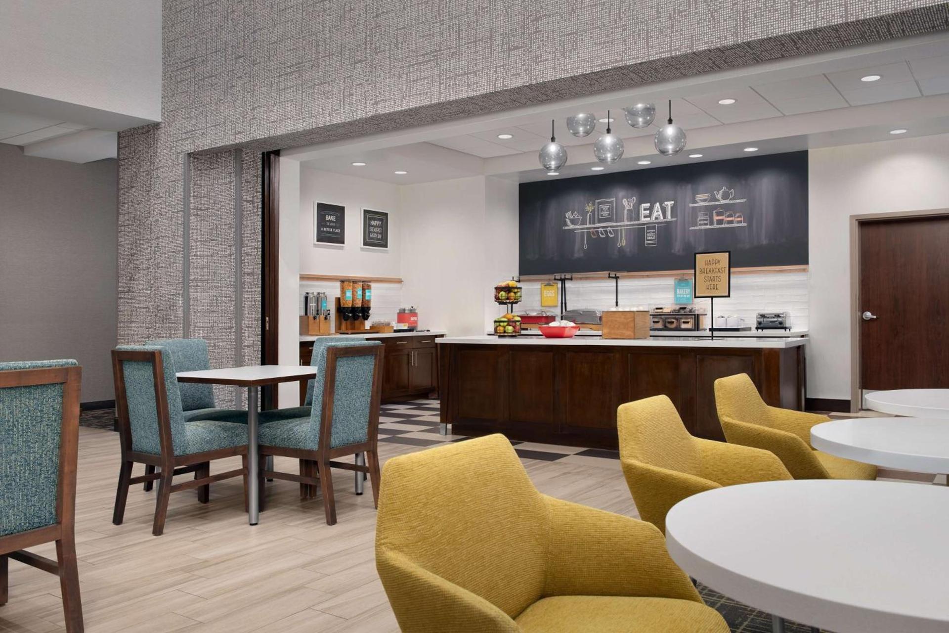 Hampton Inn & Suites Orangeburg, SC photo 13