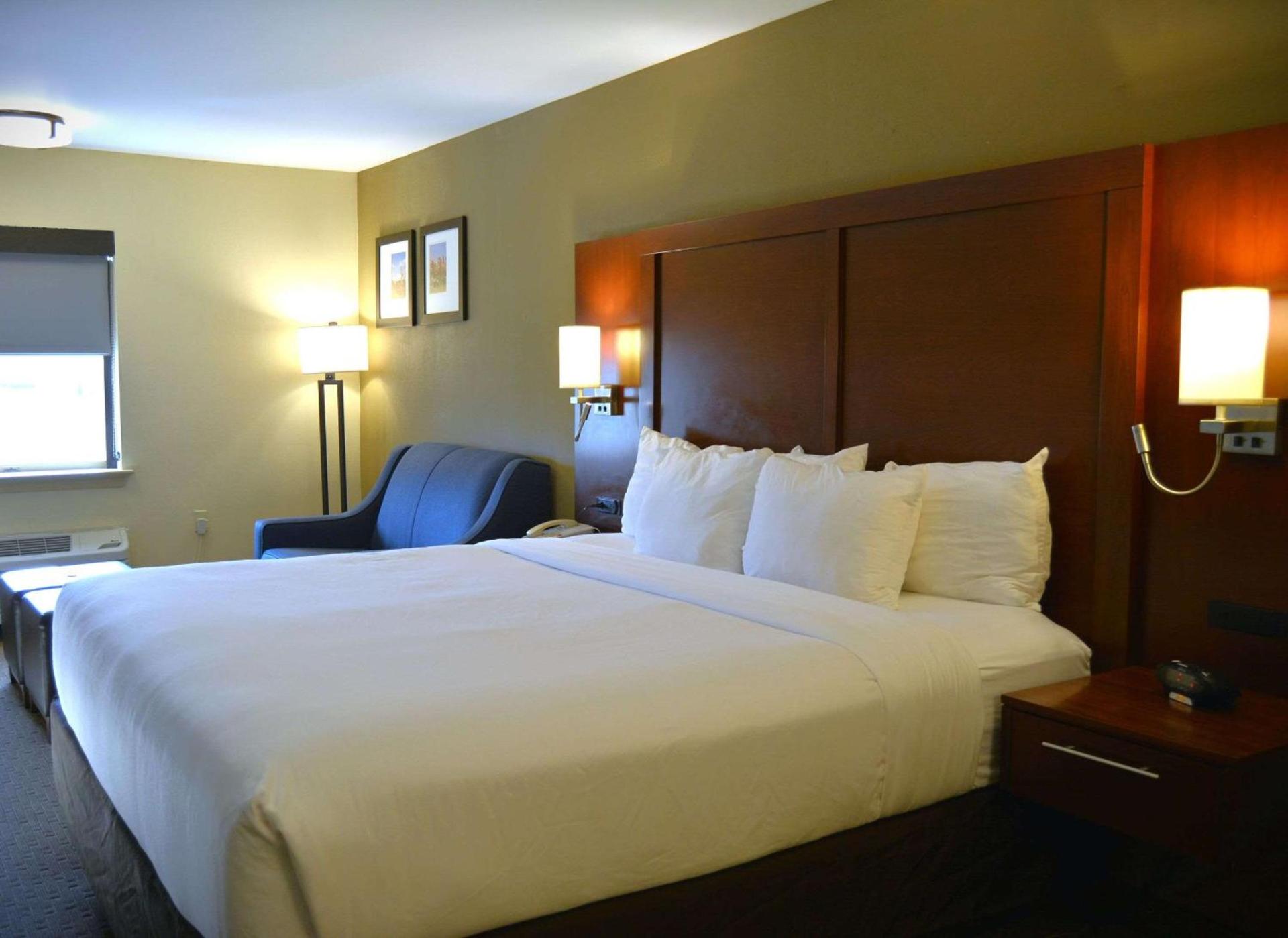 Comfort Inn Lancaster at Rockvale photo 34