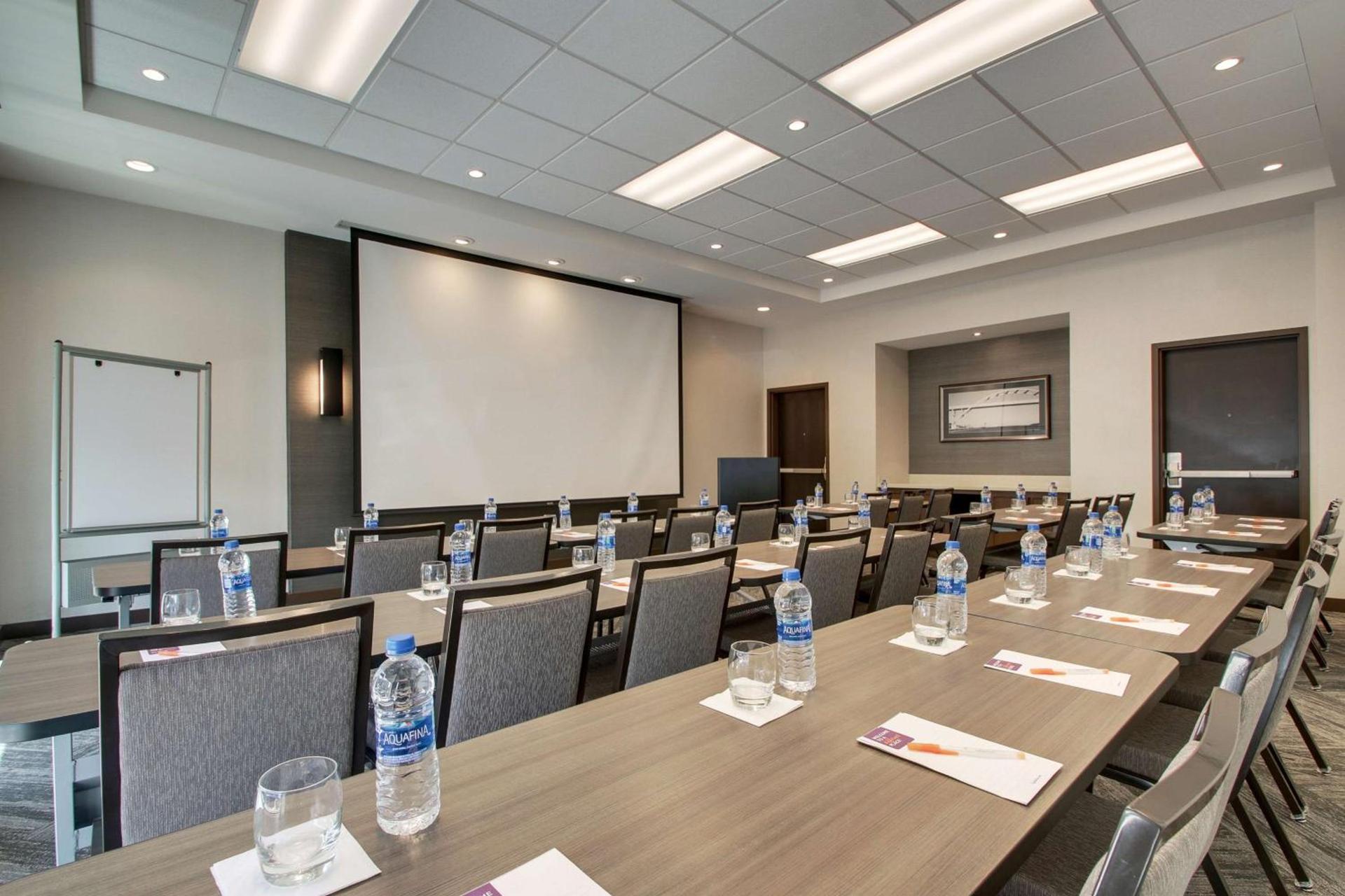 Hyatt Place Milwaukee Downtown photo 8
