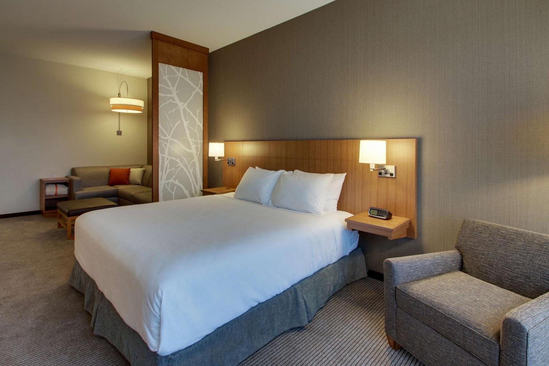 Hyatt Place Milwaukee Downtown photo 38