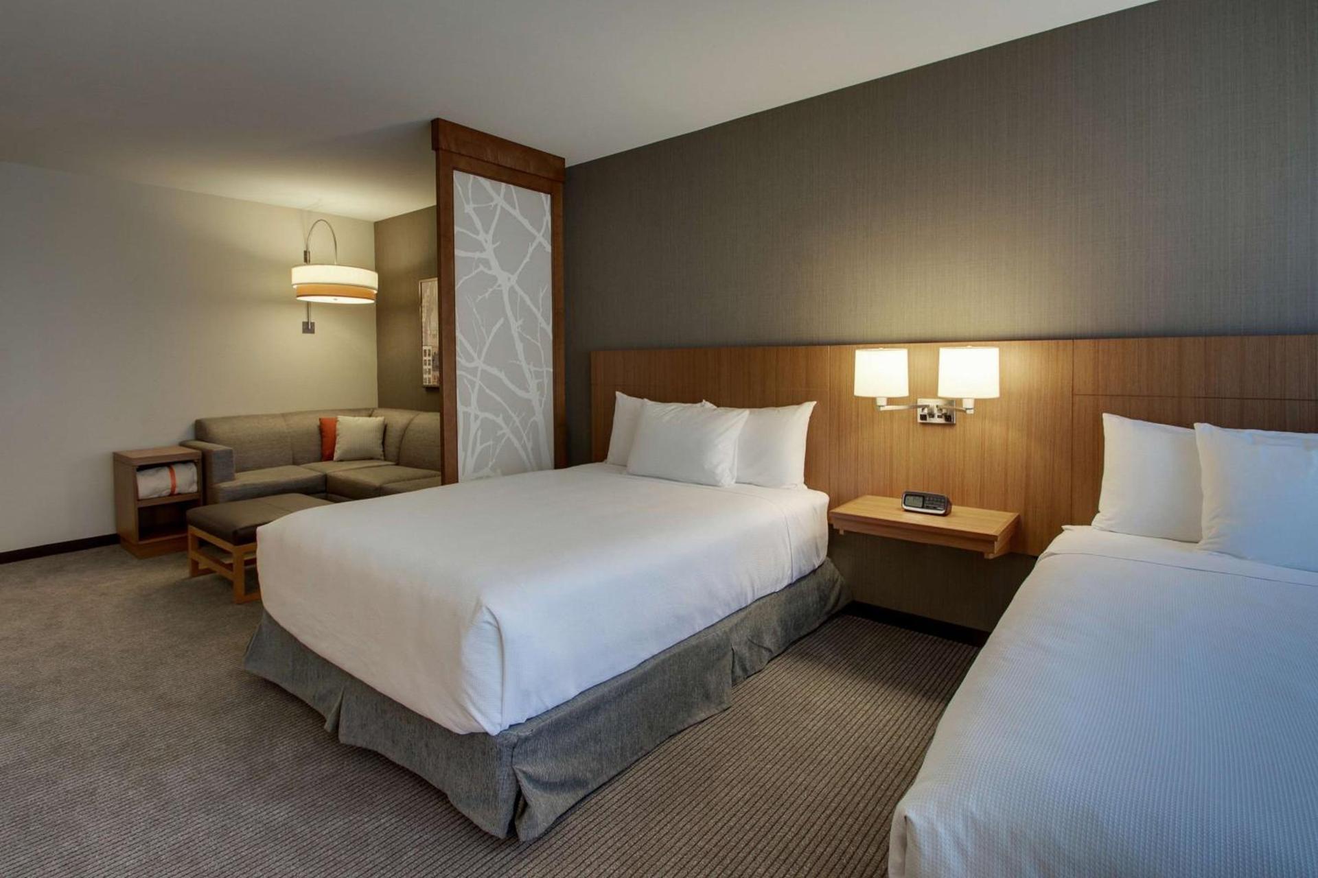 Hyatt Place Milwaukee Downtown photo 39