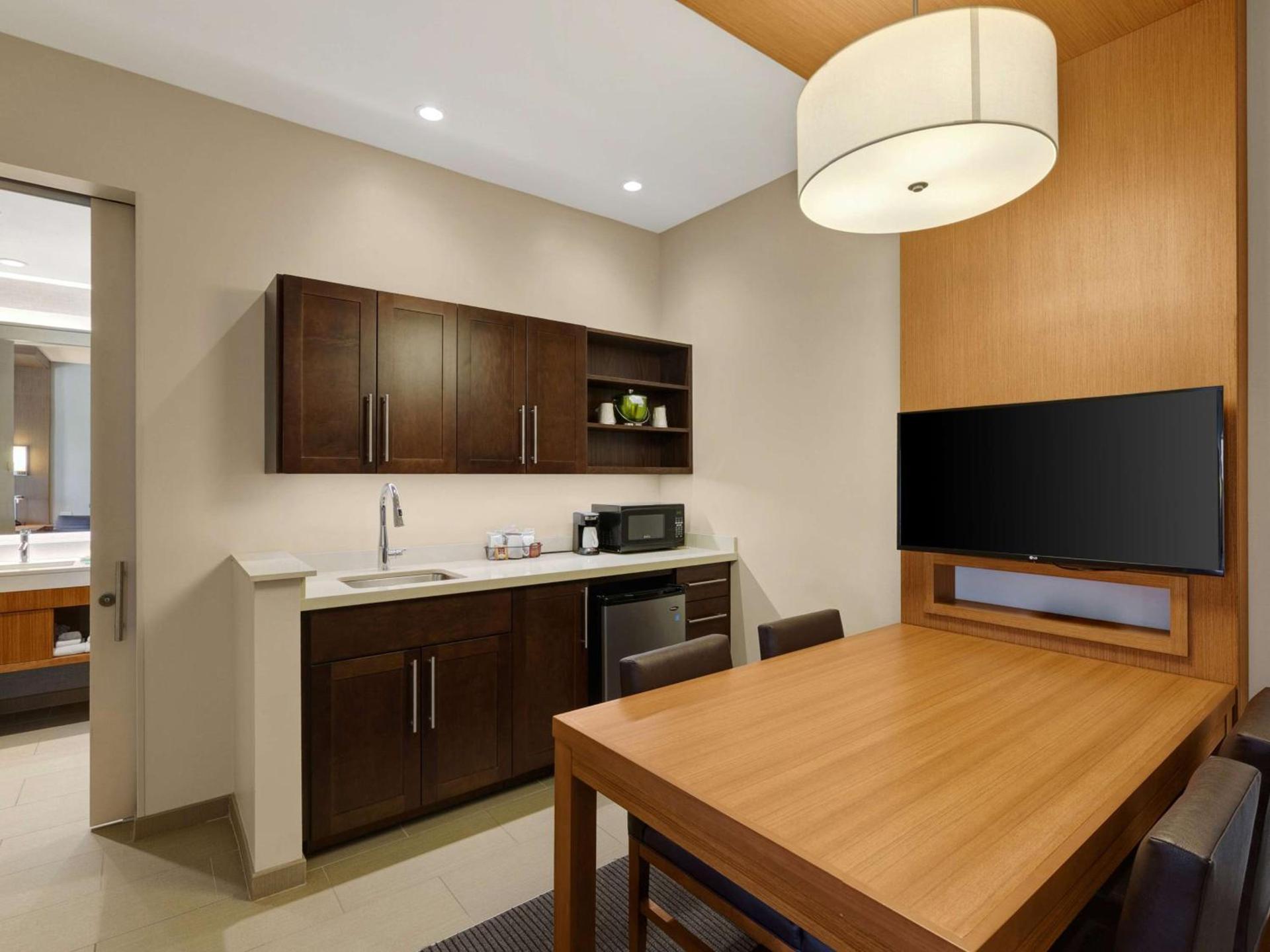 Hyatt Place Milwaukee Downtown photo 63