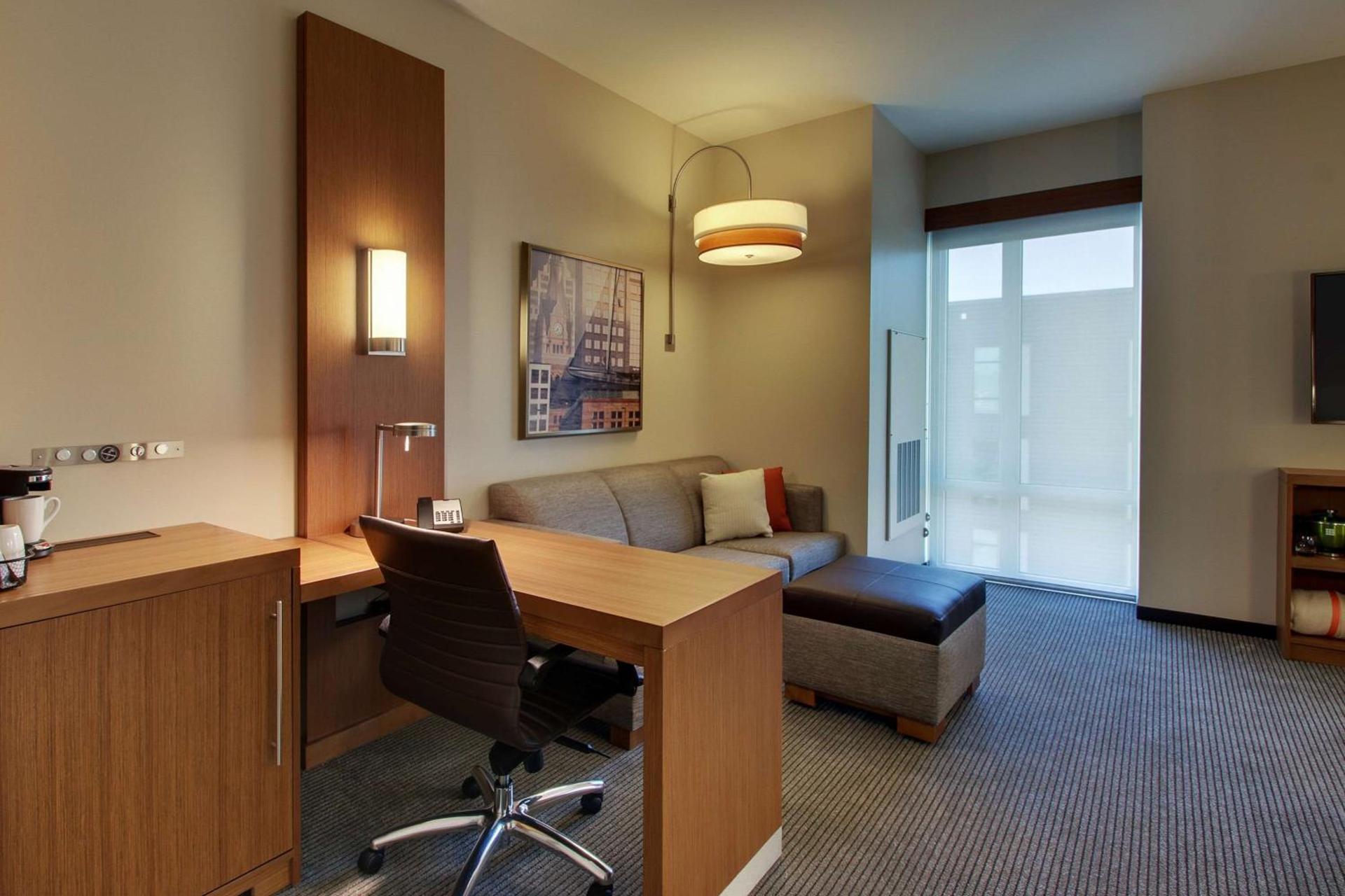 Hyatt Place Milwaukee Downtown photo 64
