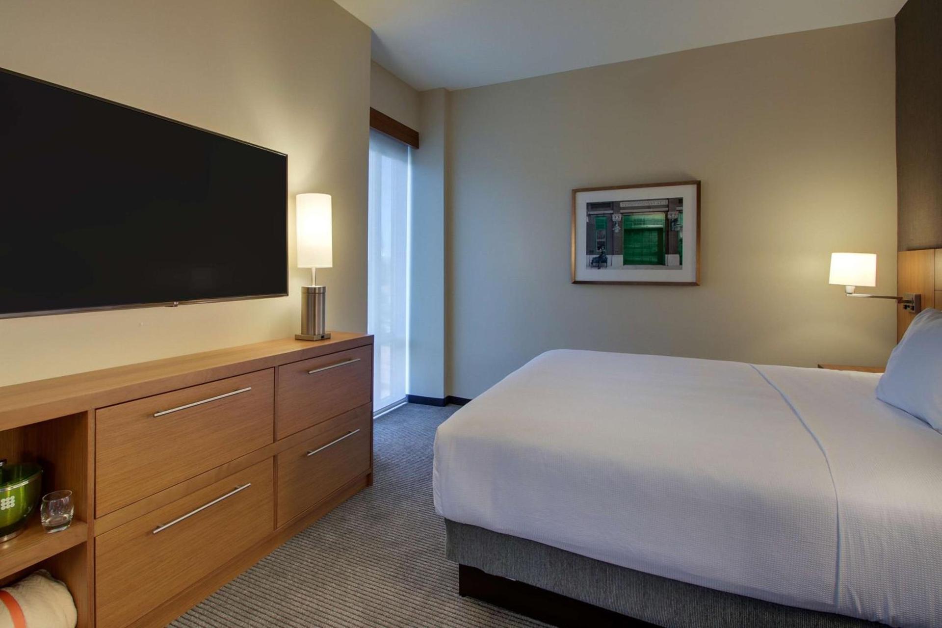 Hyatt Place Milwaukee Downtown photo 68